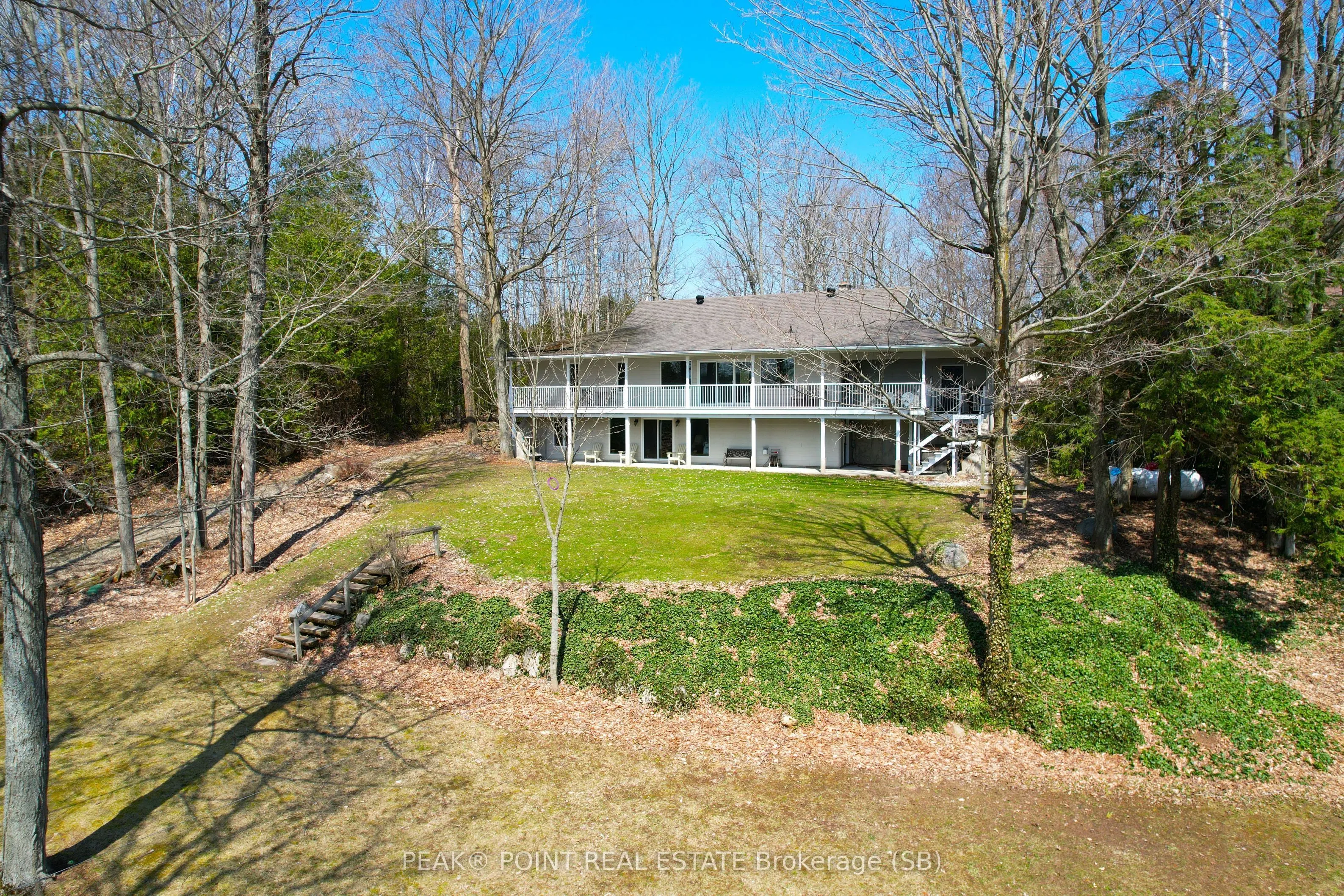 298 FRANCIS Drive