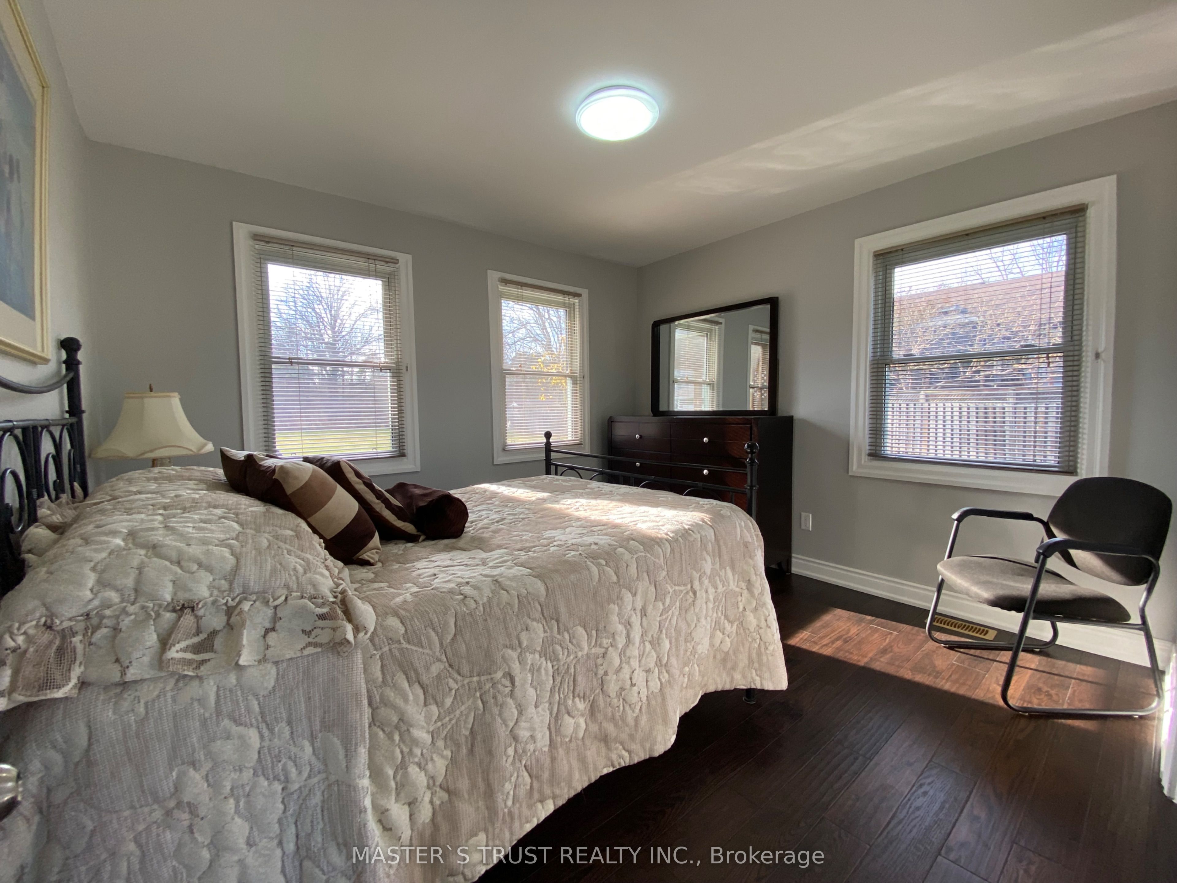 4099 Niagara Parkway