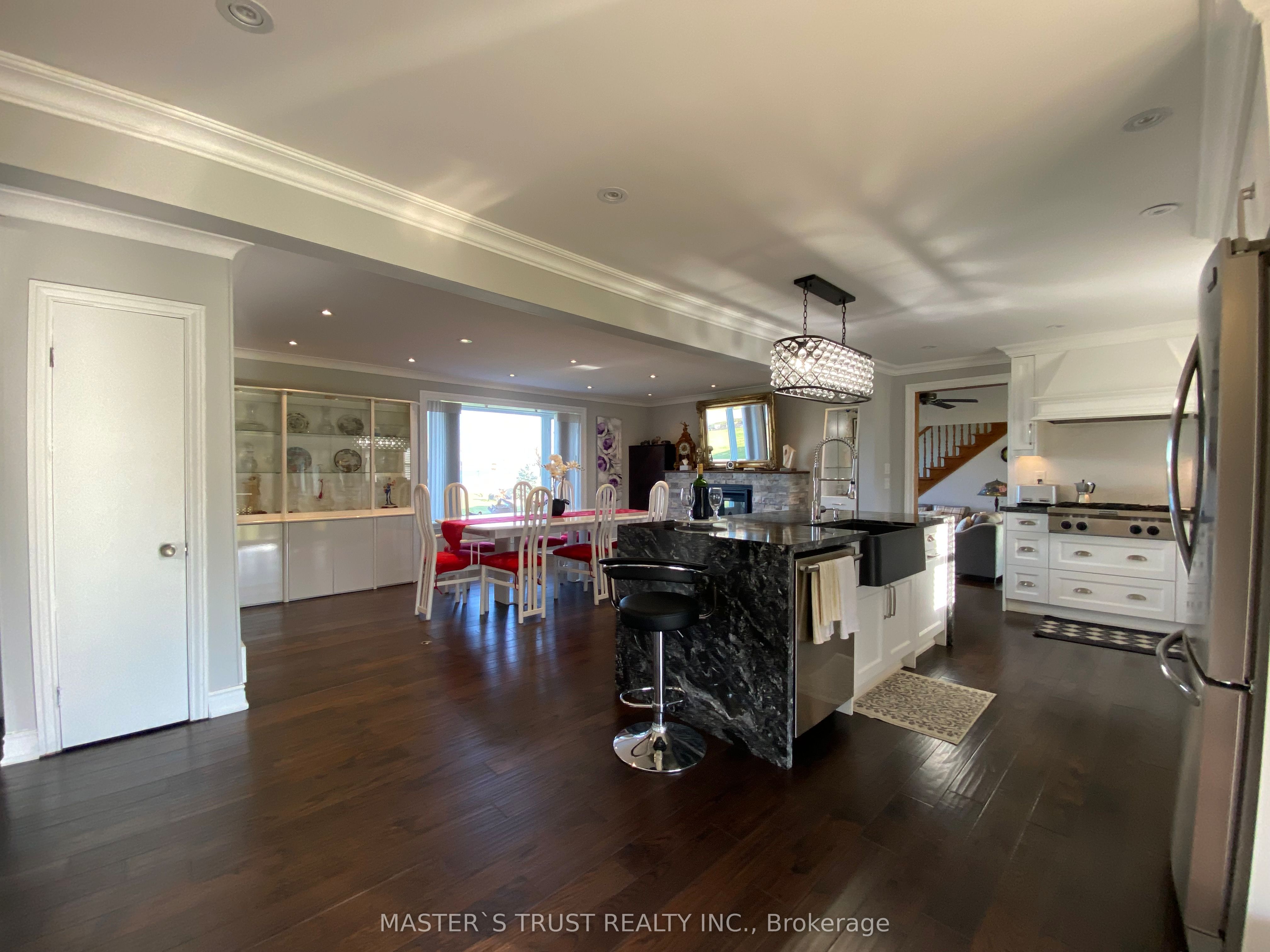 4099 Niagara Parkway