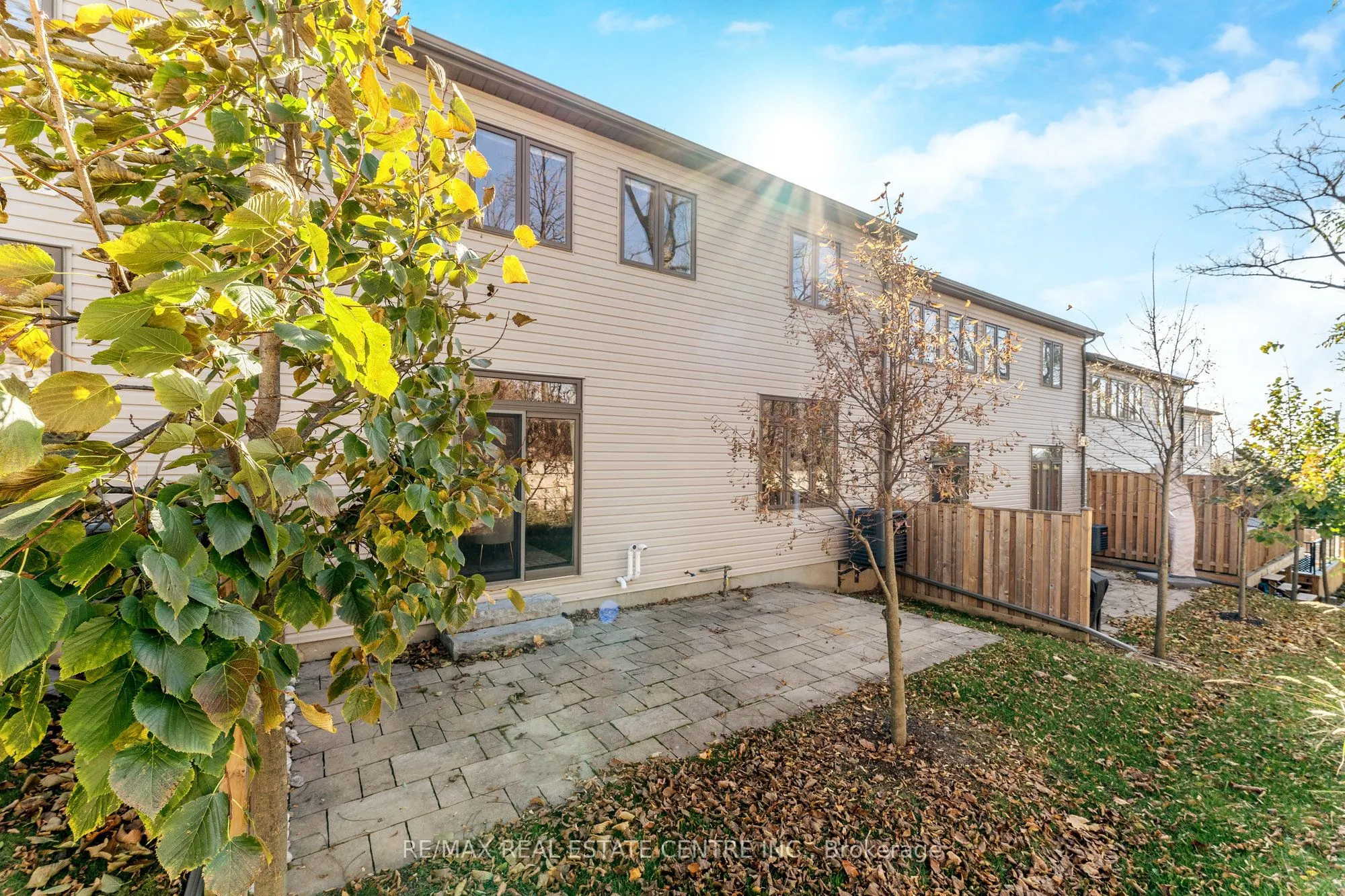 16 Guthrie Lane, #18