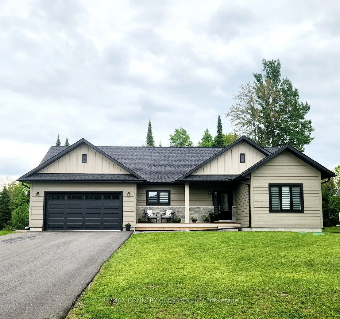 8 Bancroft Ridge Drive