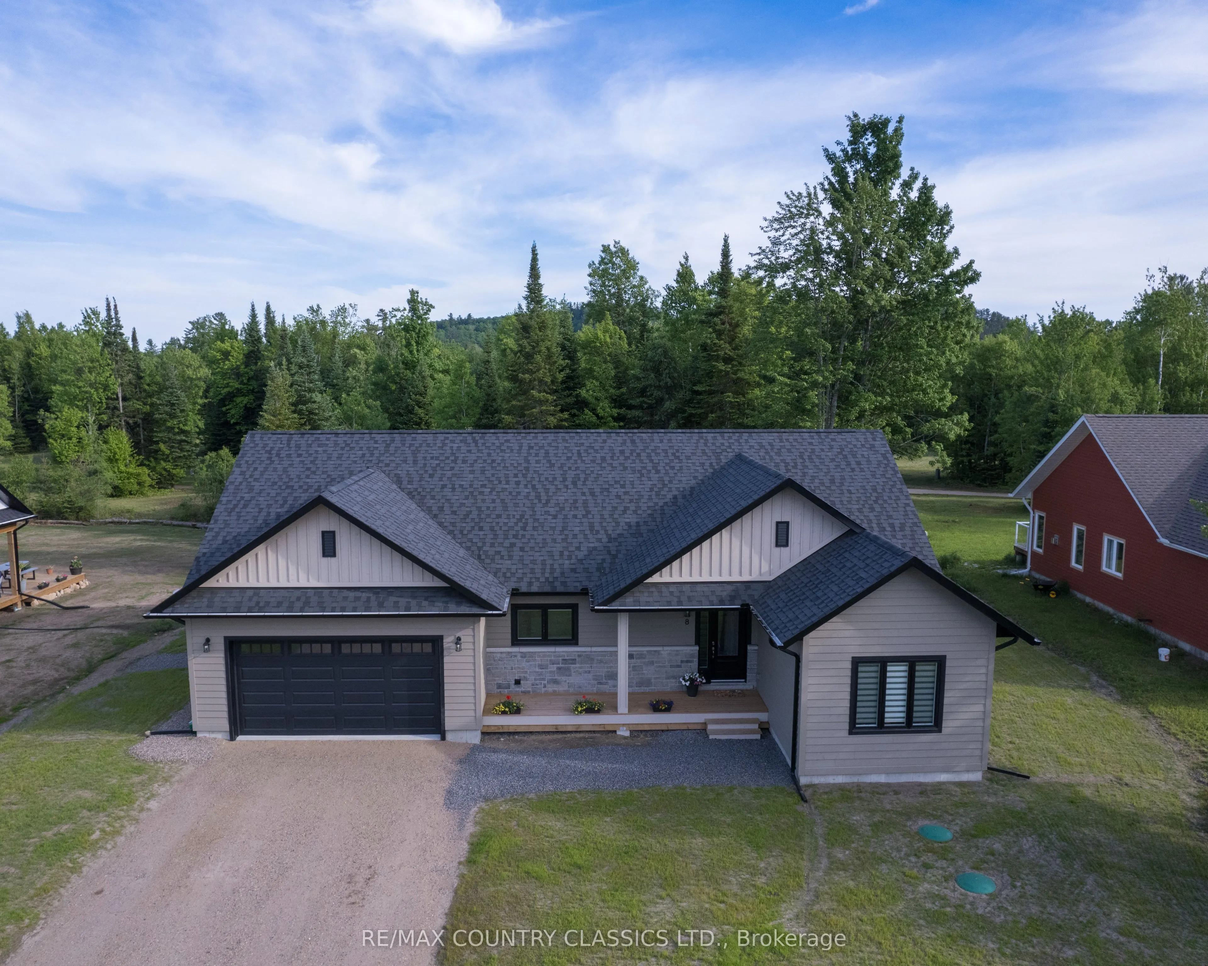 8 Bancroft Ridge Drive