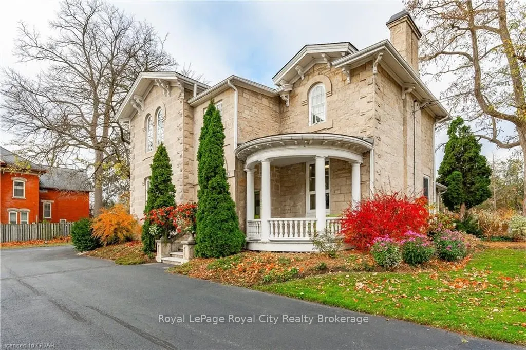 25 WATERLOO Avenue