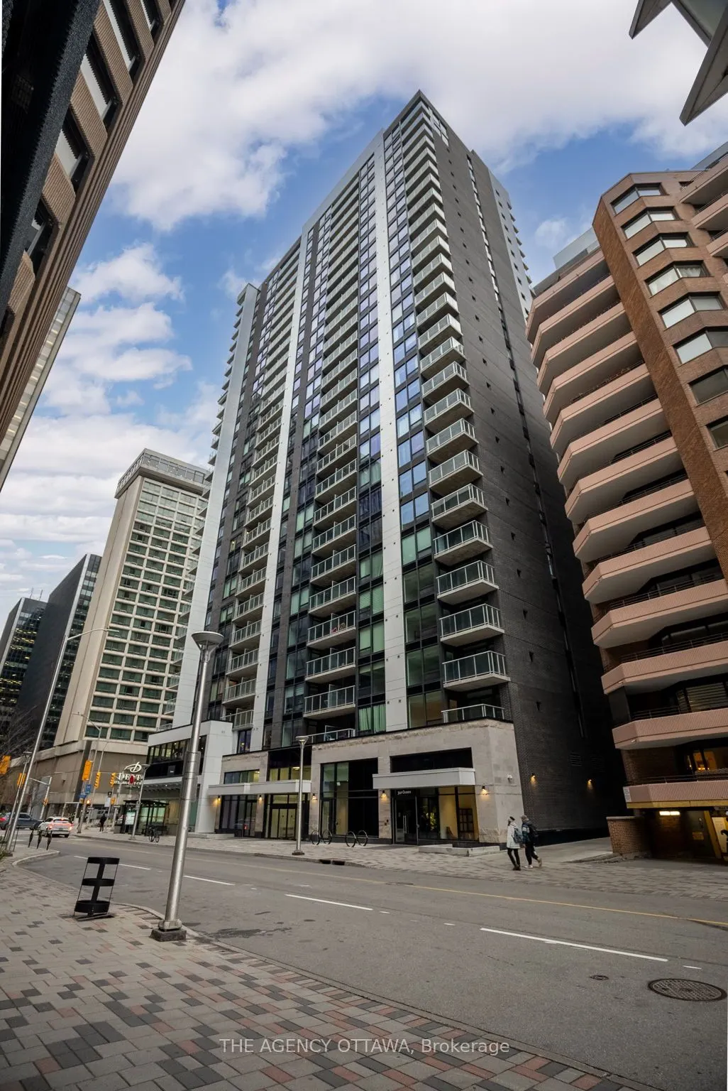 340 QUEEN Street #306