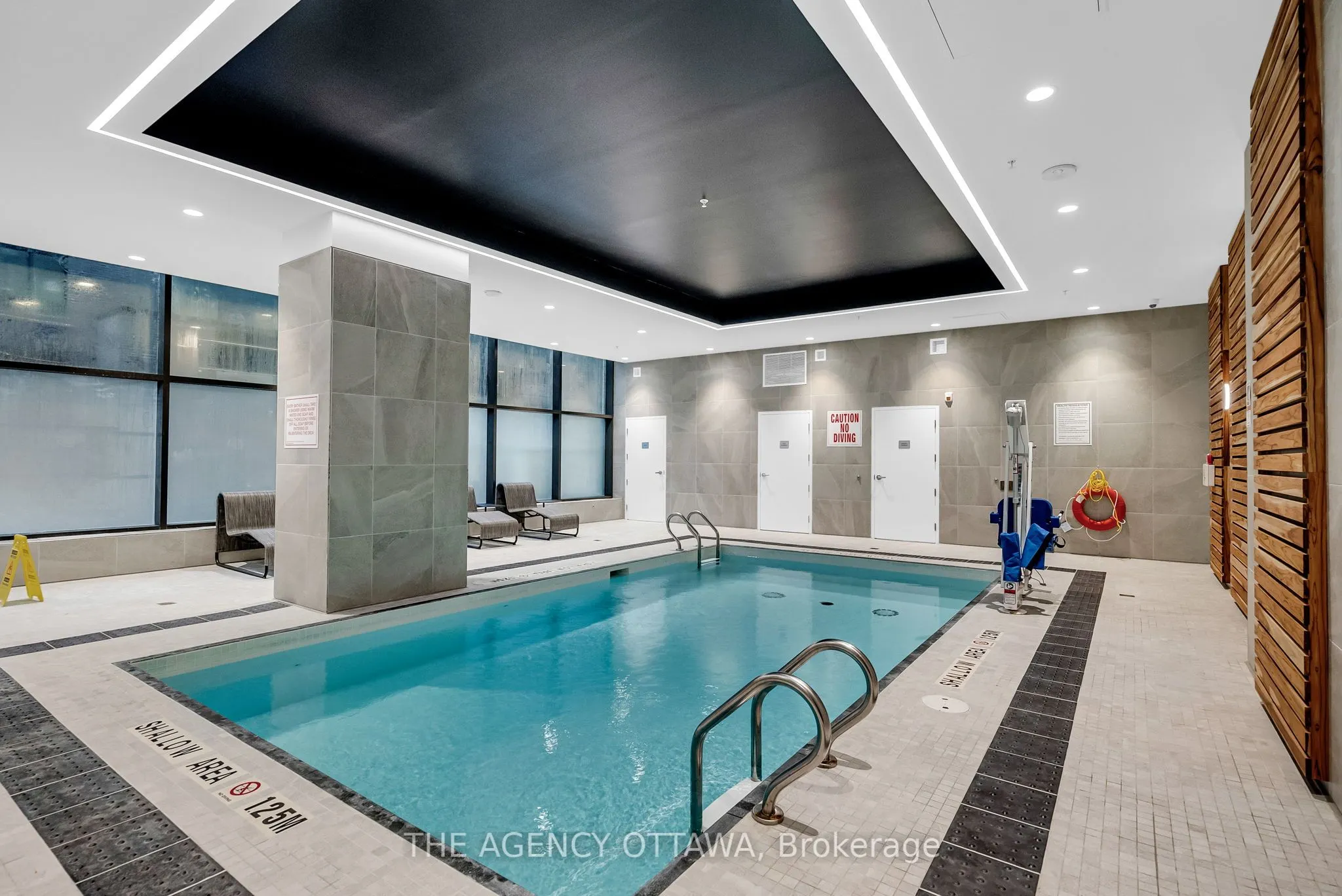 340 QUEEN Street #306