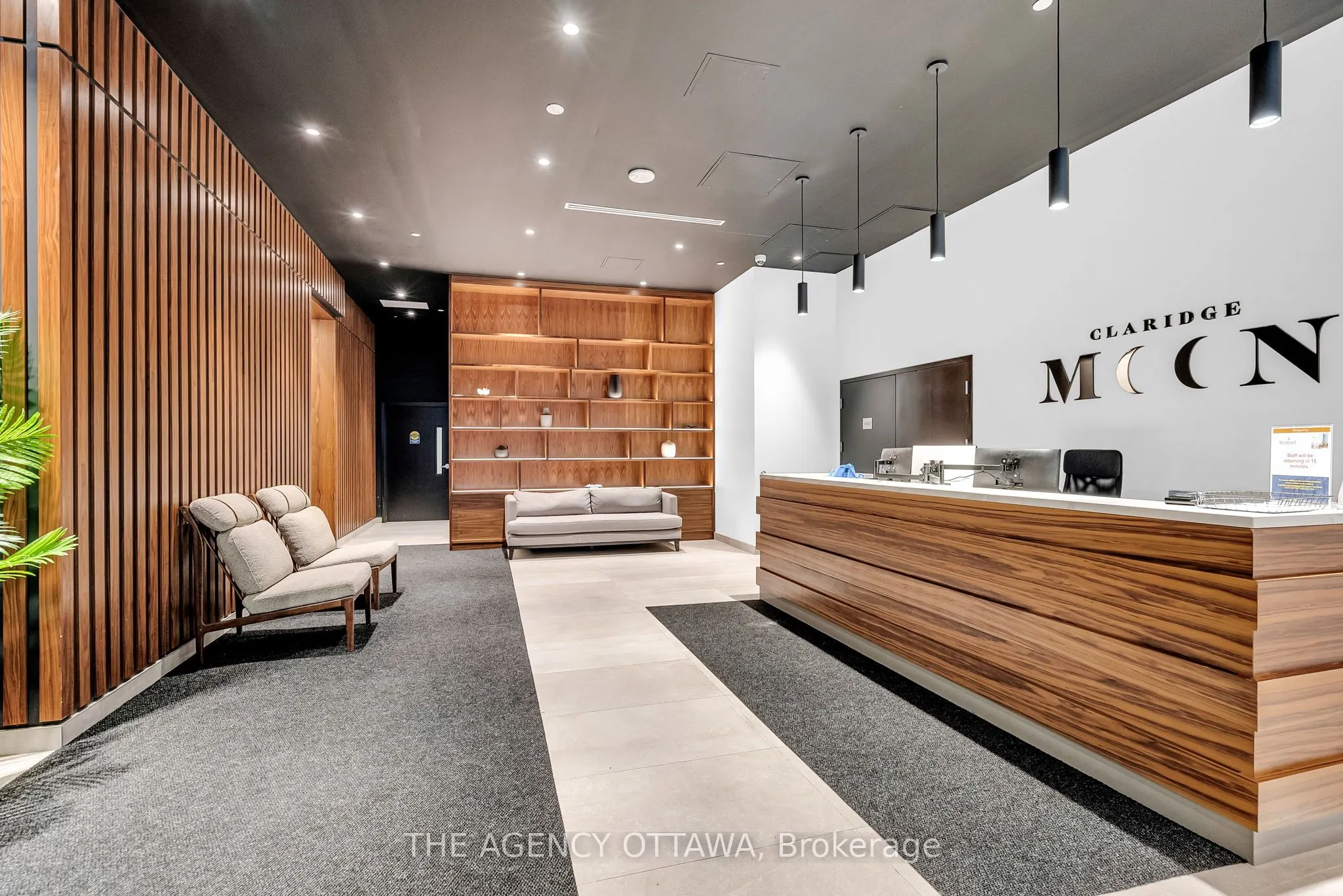 340 QUEEN Street #306