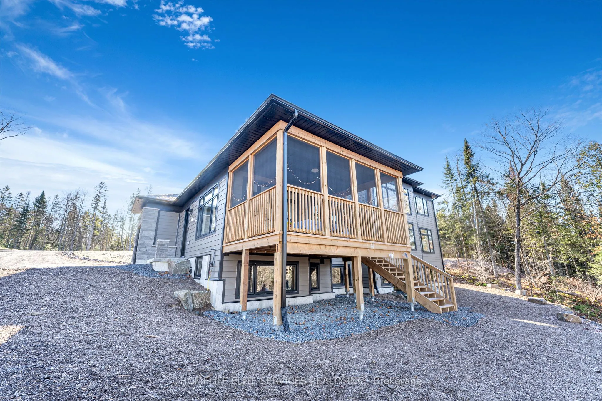 1008 Napier Court