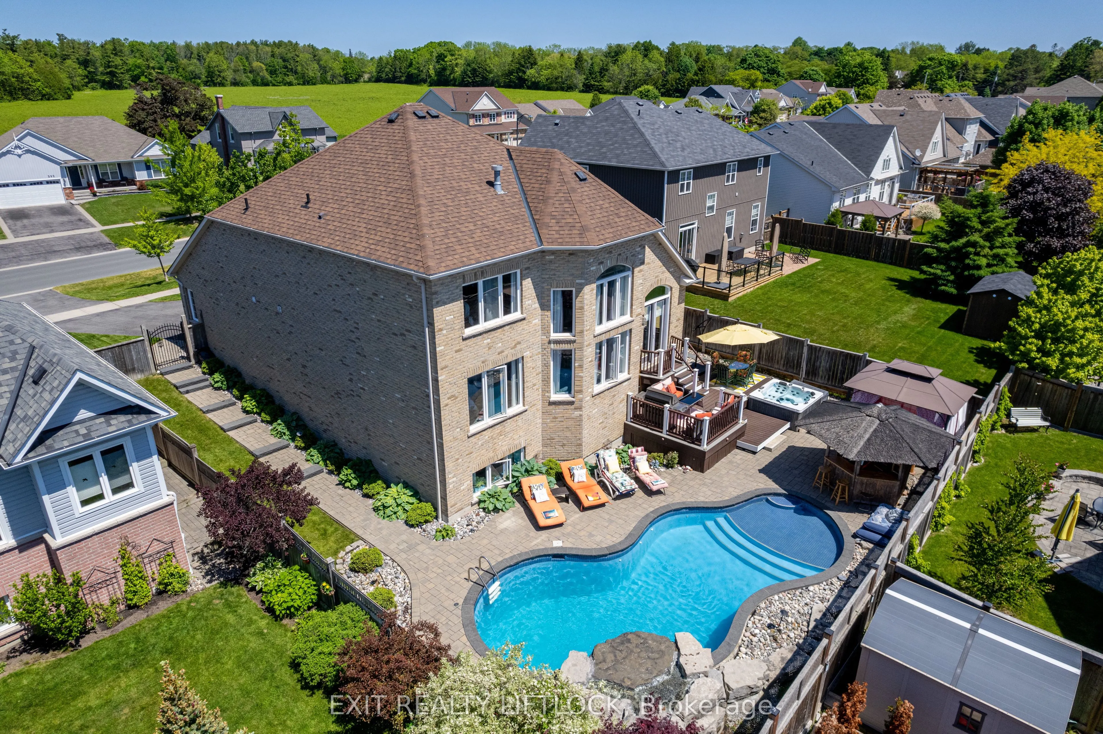 399 Lakeshore Road