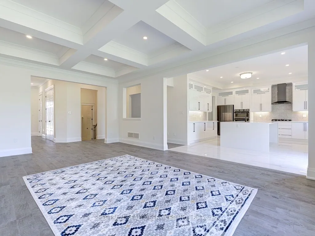 35 Macklin Street