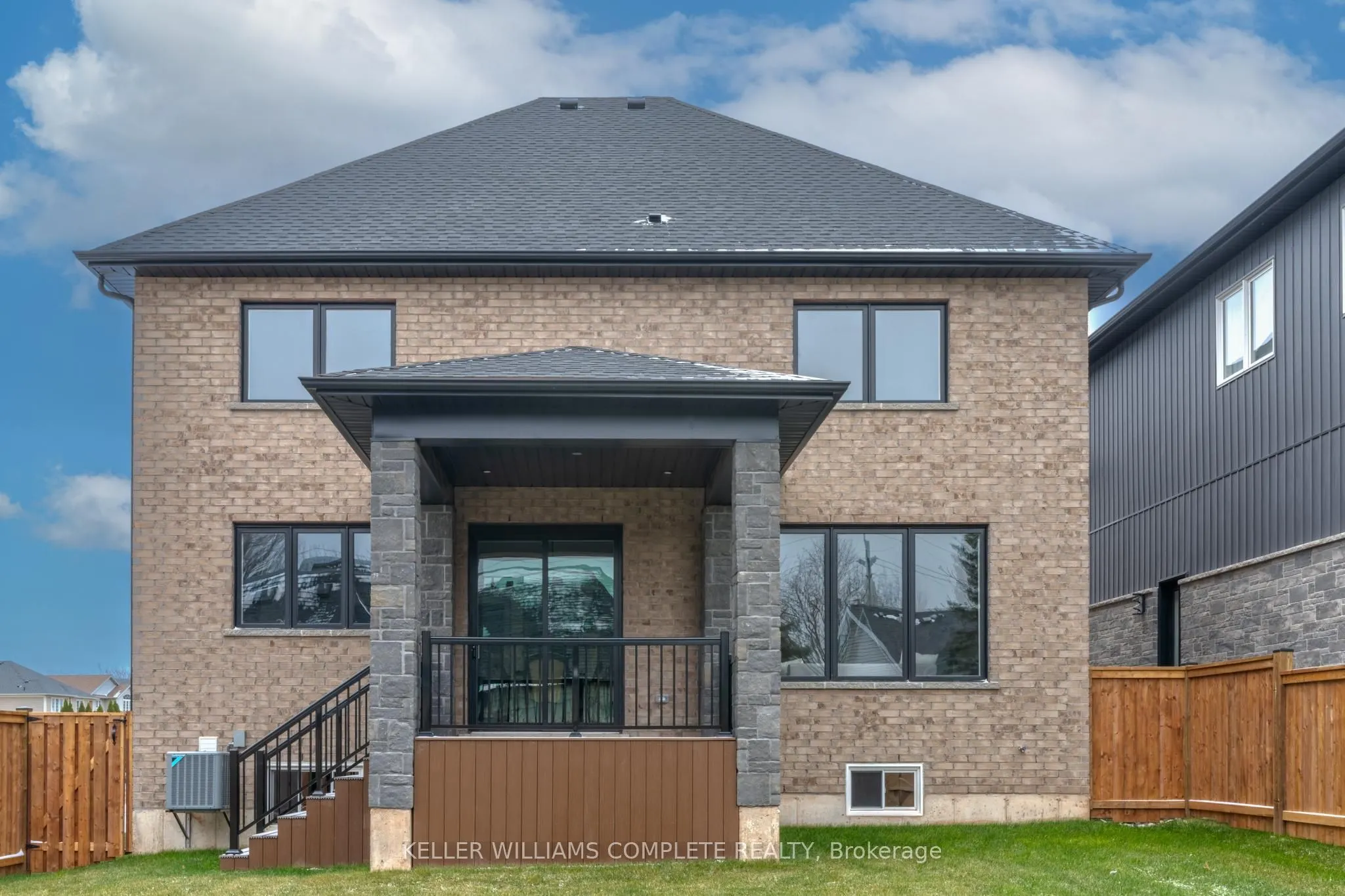 7 Bartlett Avenue