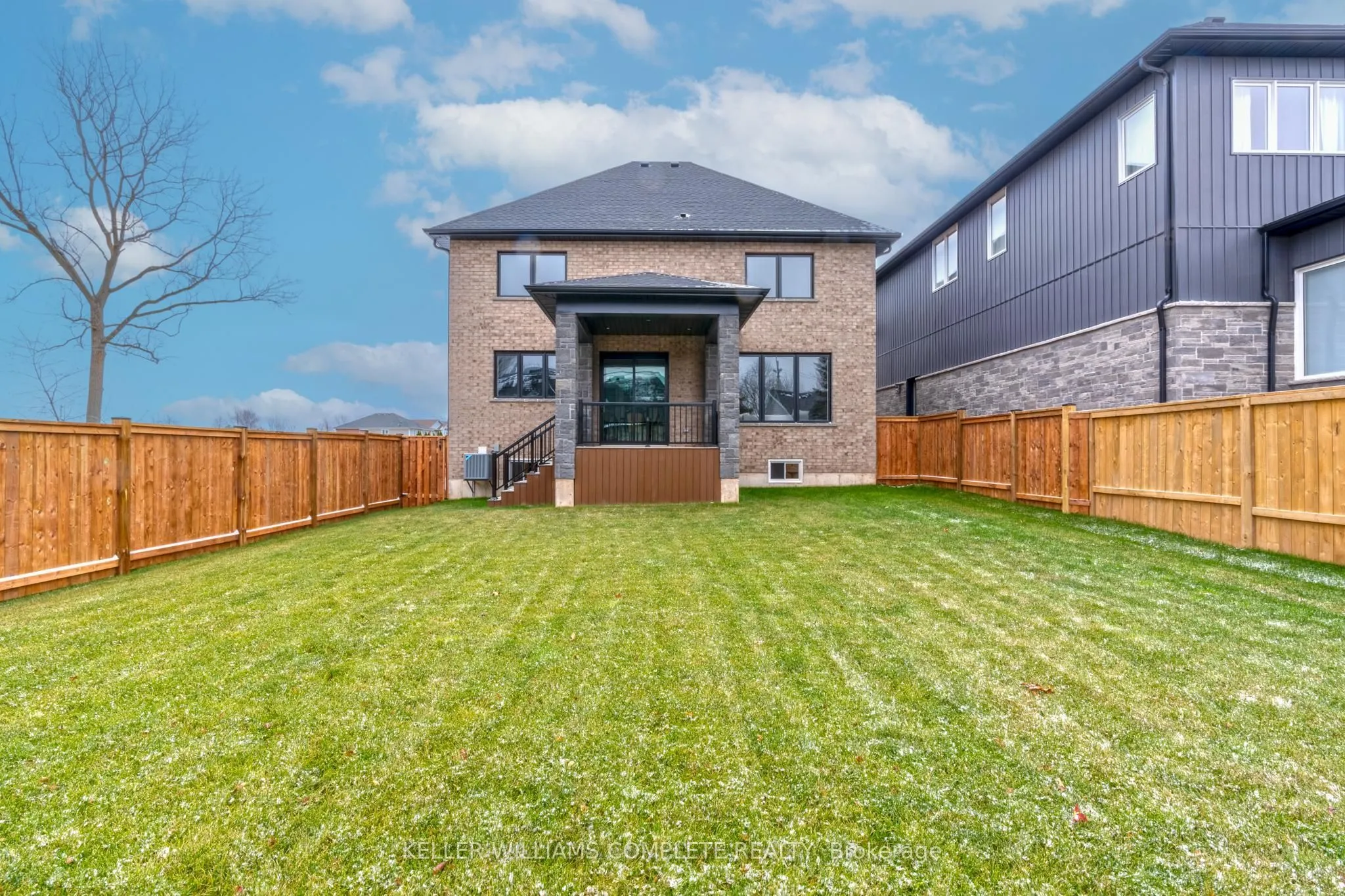 7 Bartlett Avenue
