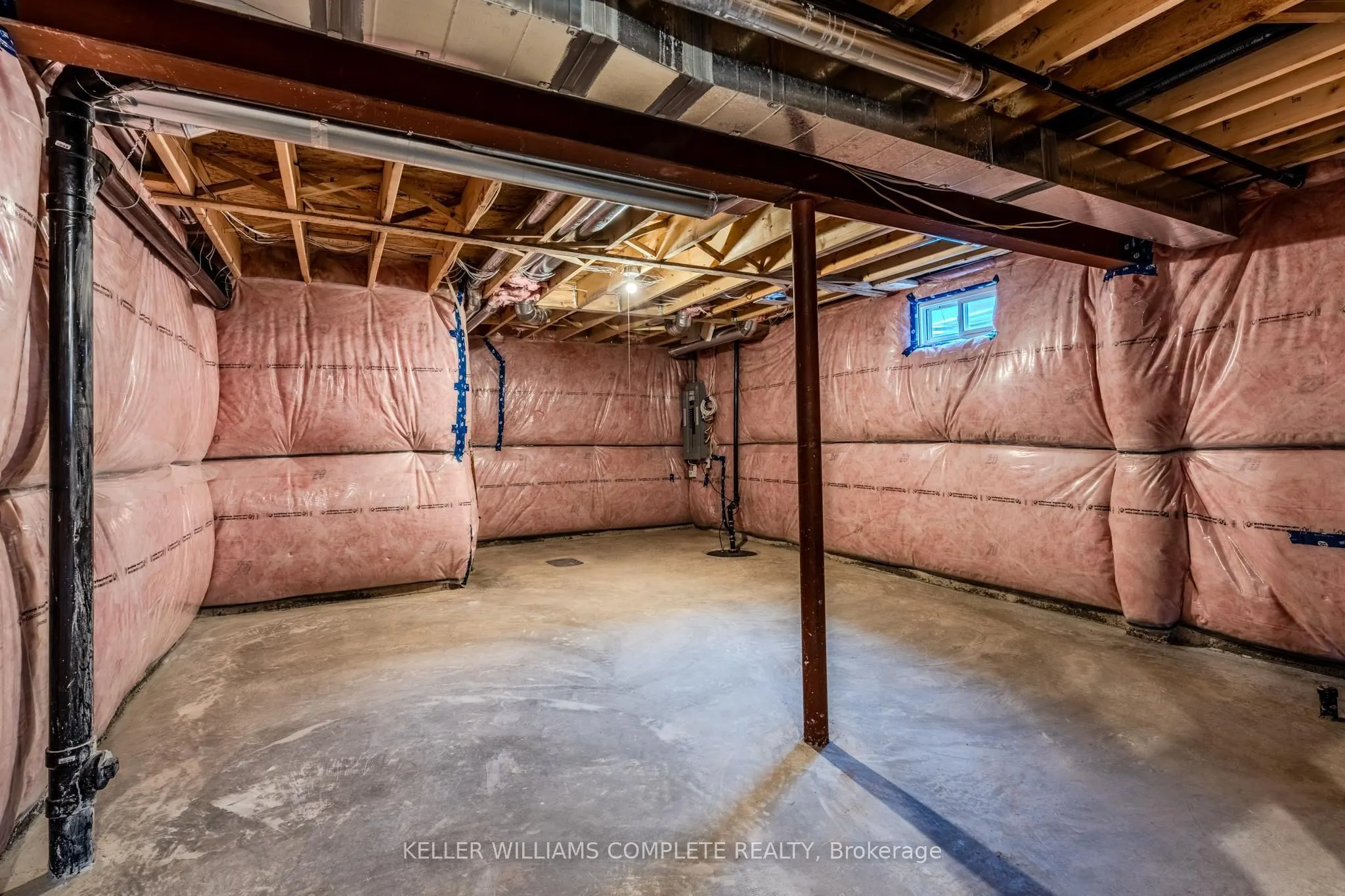 7 Bartlett Avenue