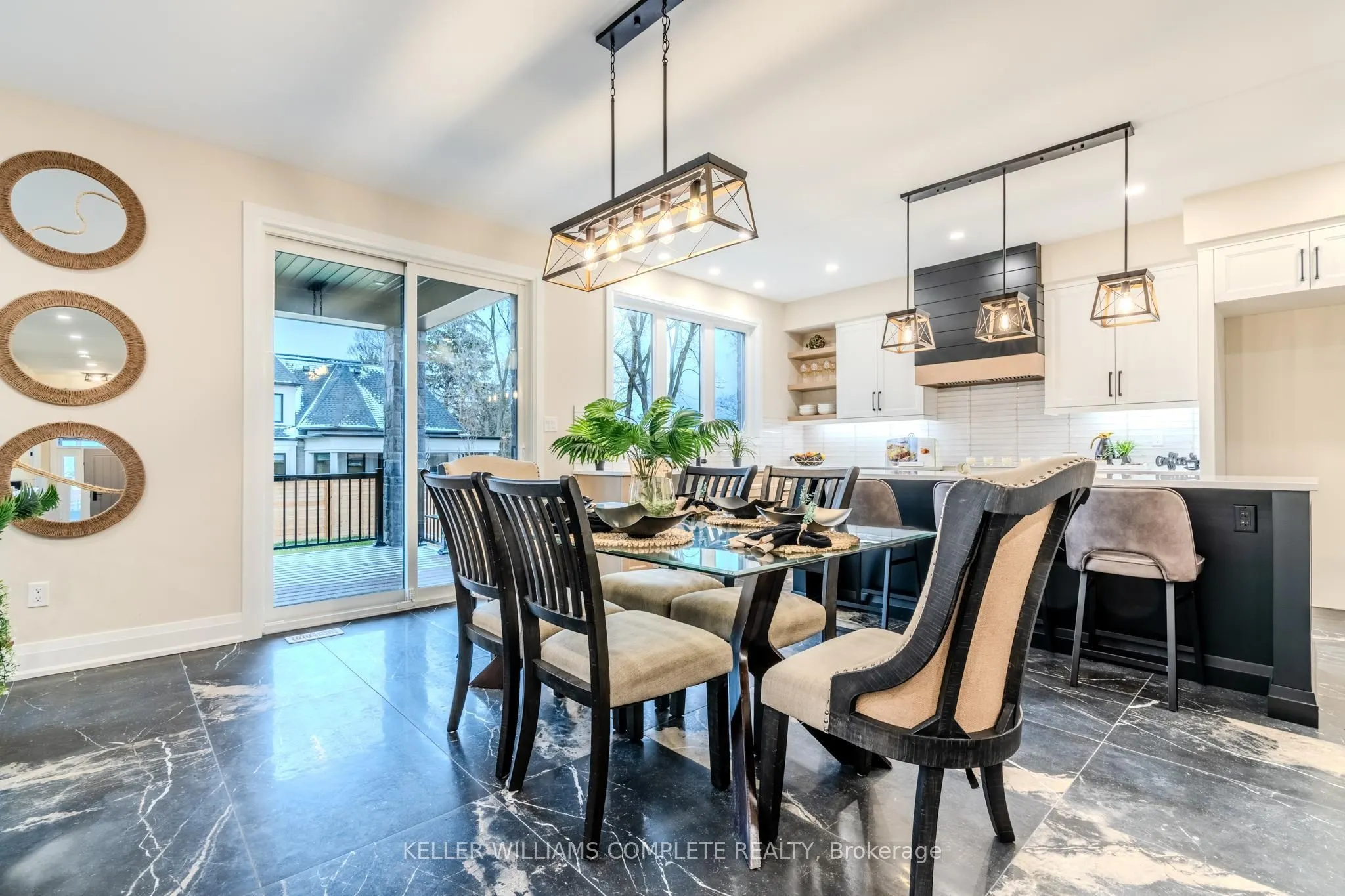 7 Bartlett Avenue