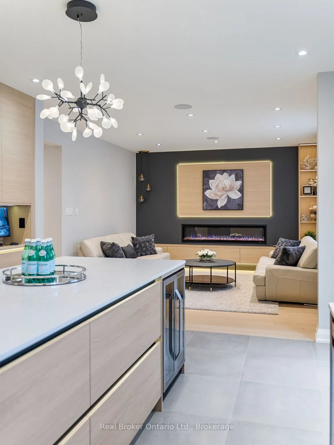 395 Klein Circle