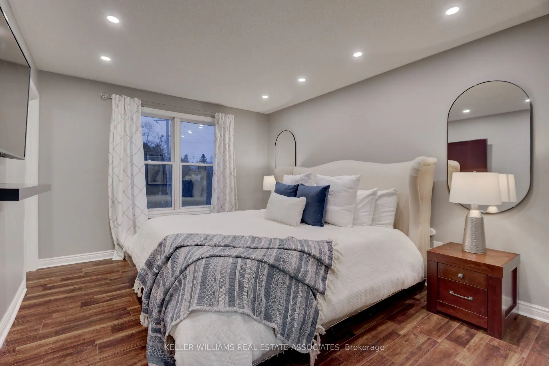 41 Ravine Drive