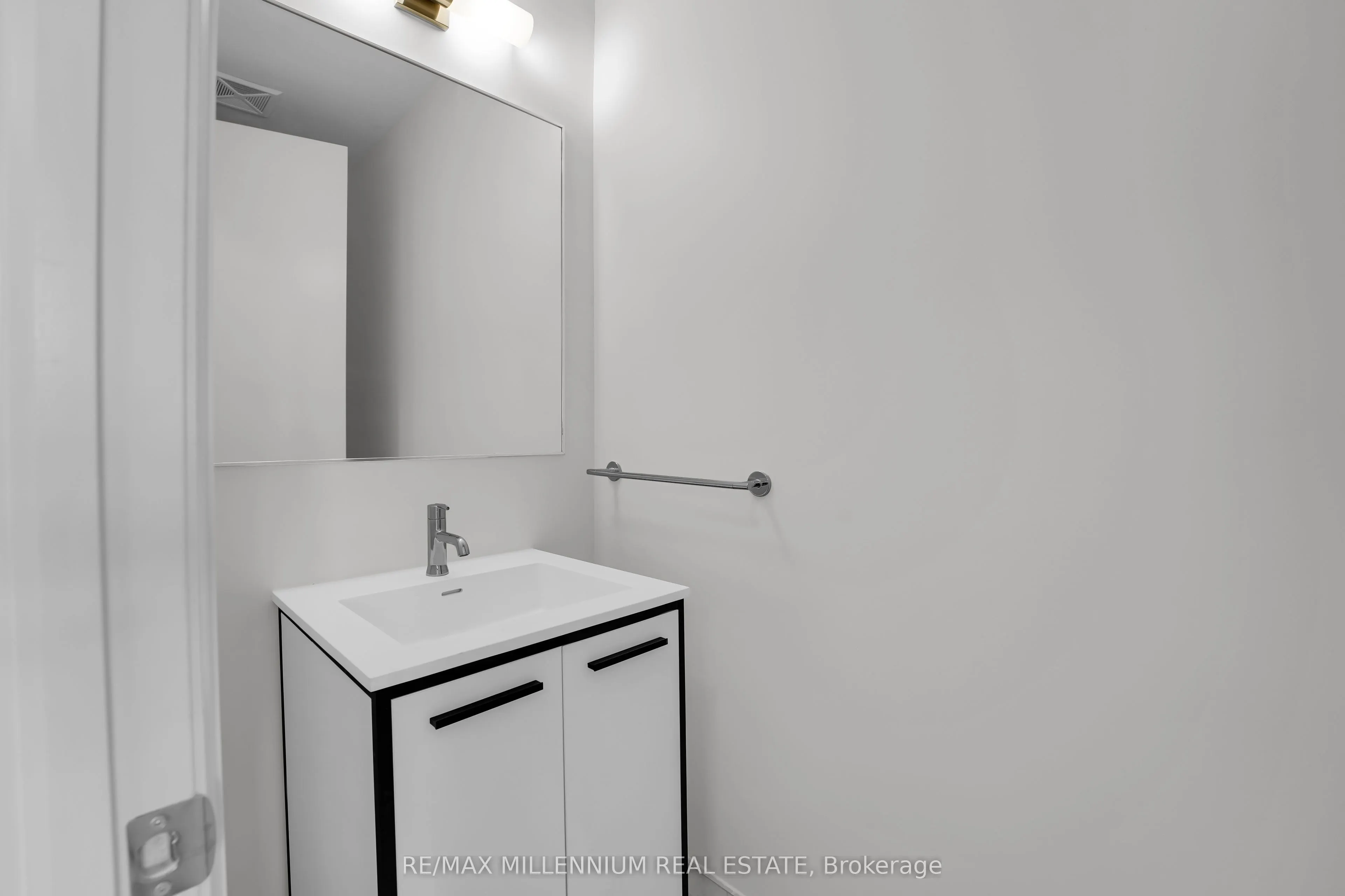 80 Windward Drive #14