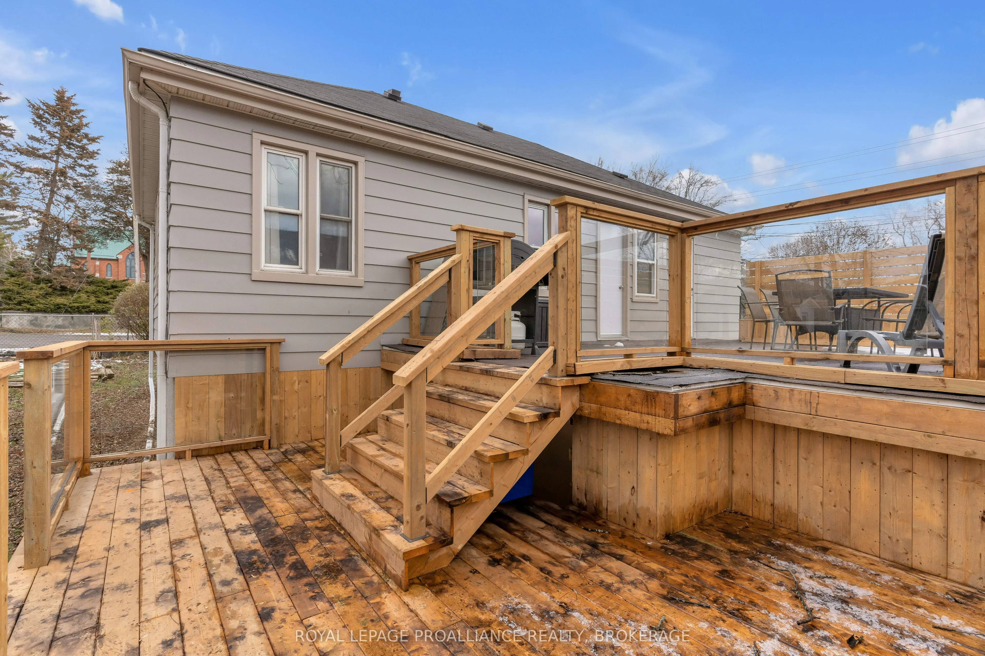 951 Sydenham Road