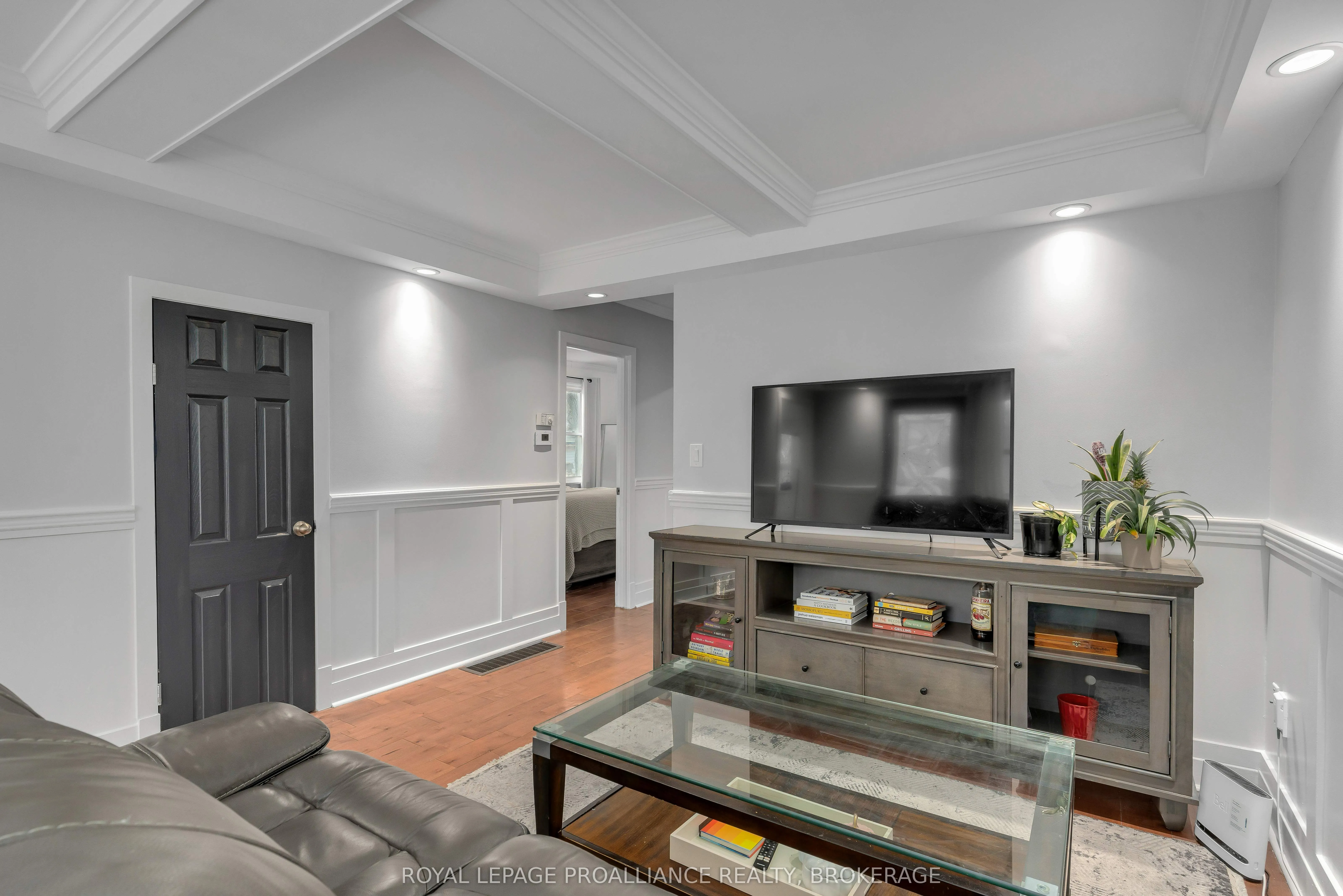 951 Sydenham Road