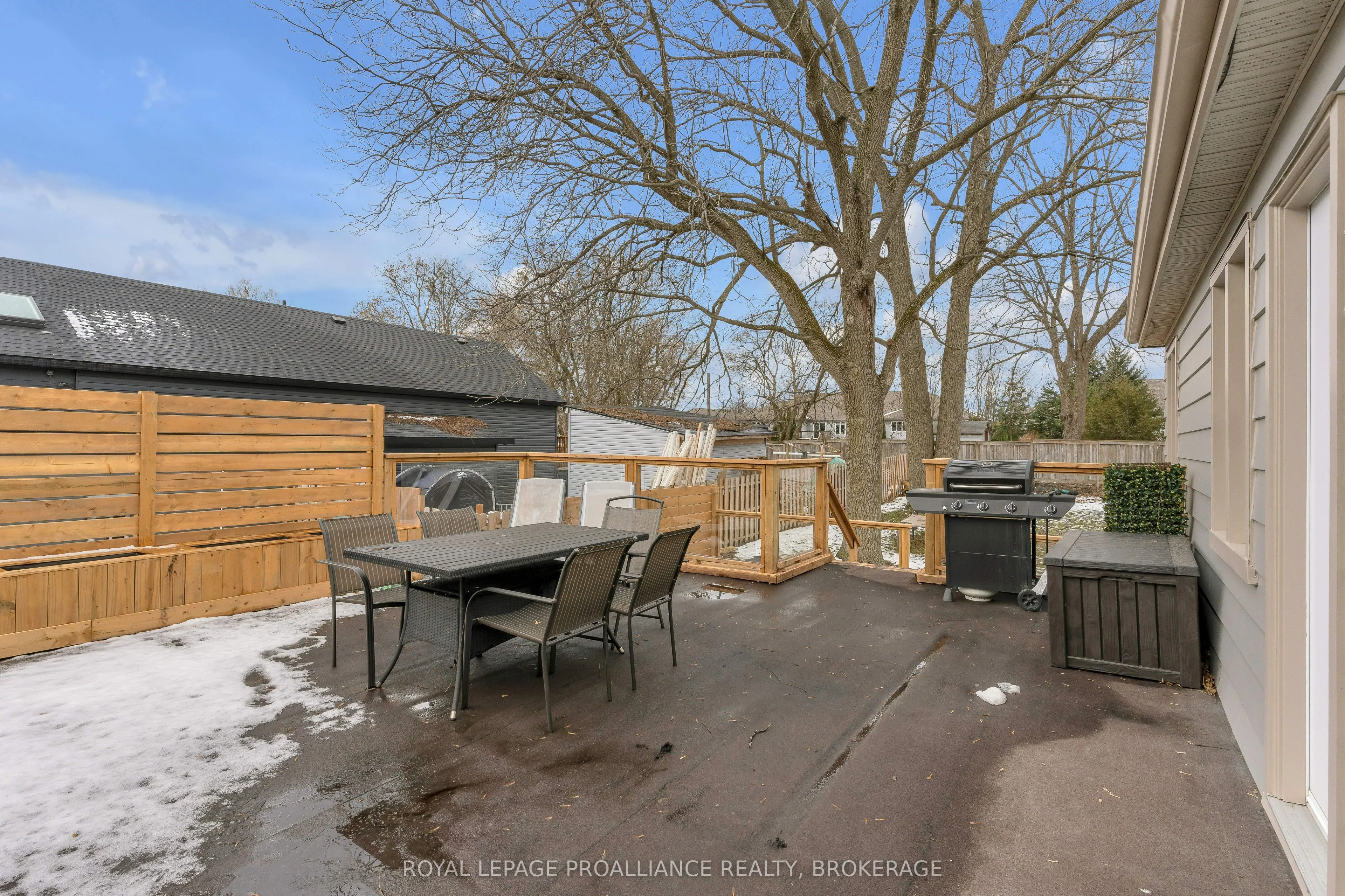951 Sydenham Road