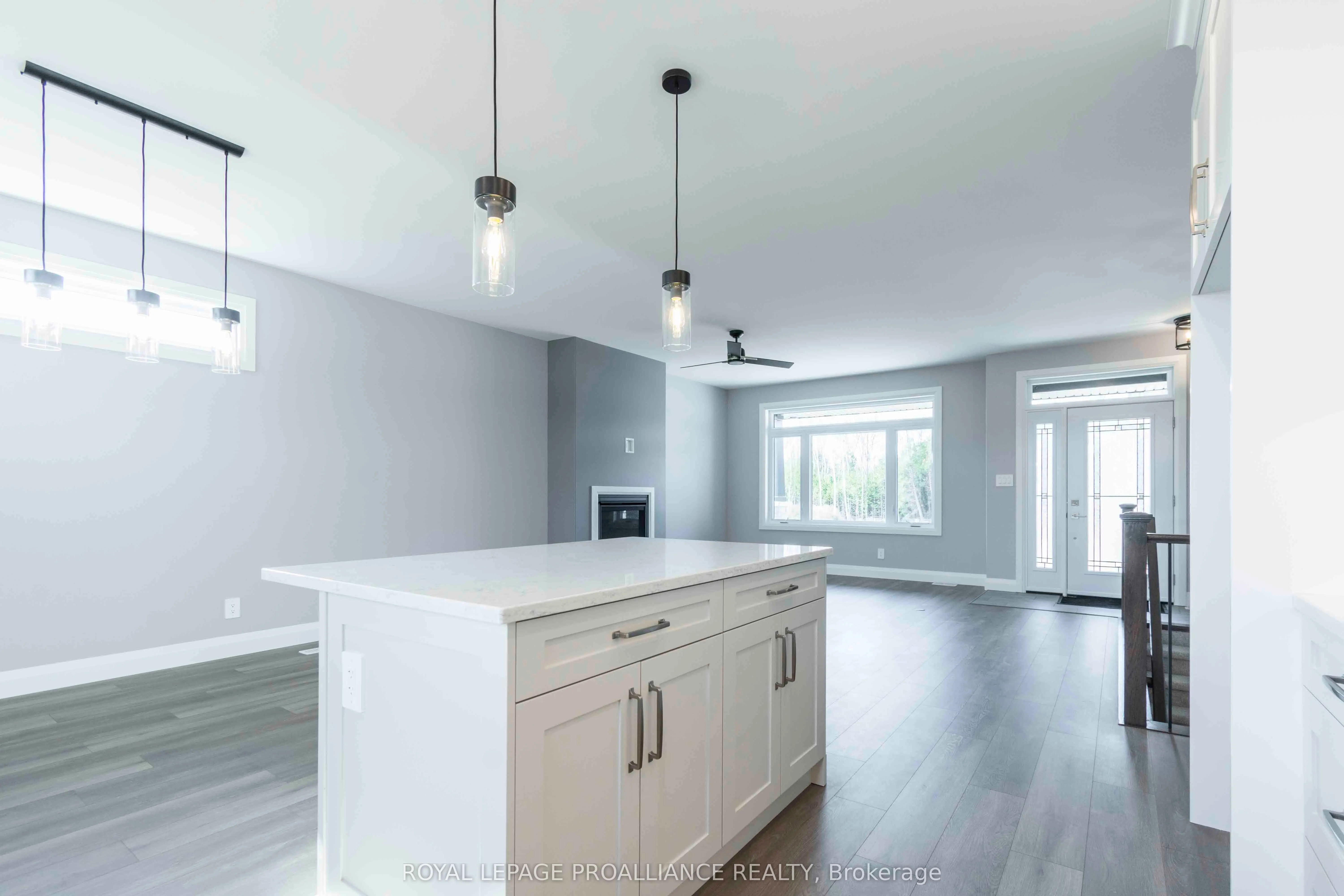 7 MacKenzie John Crescent