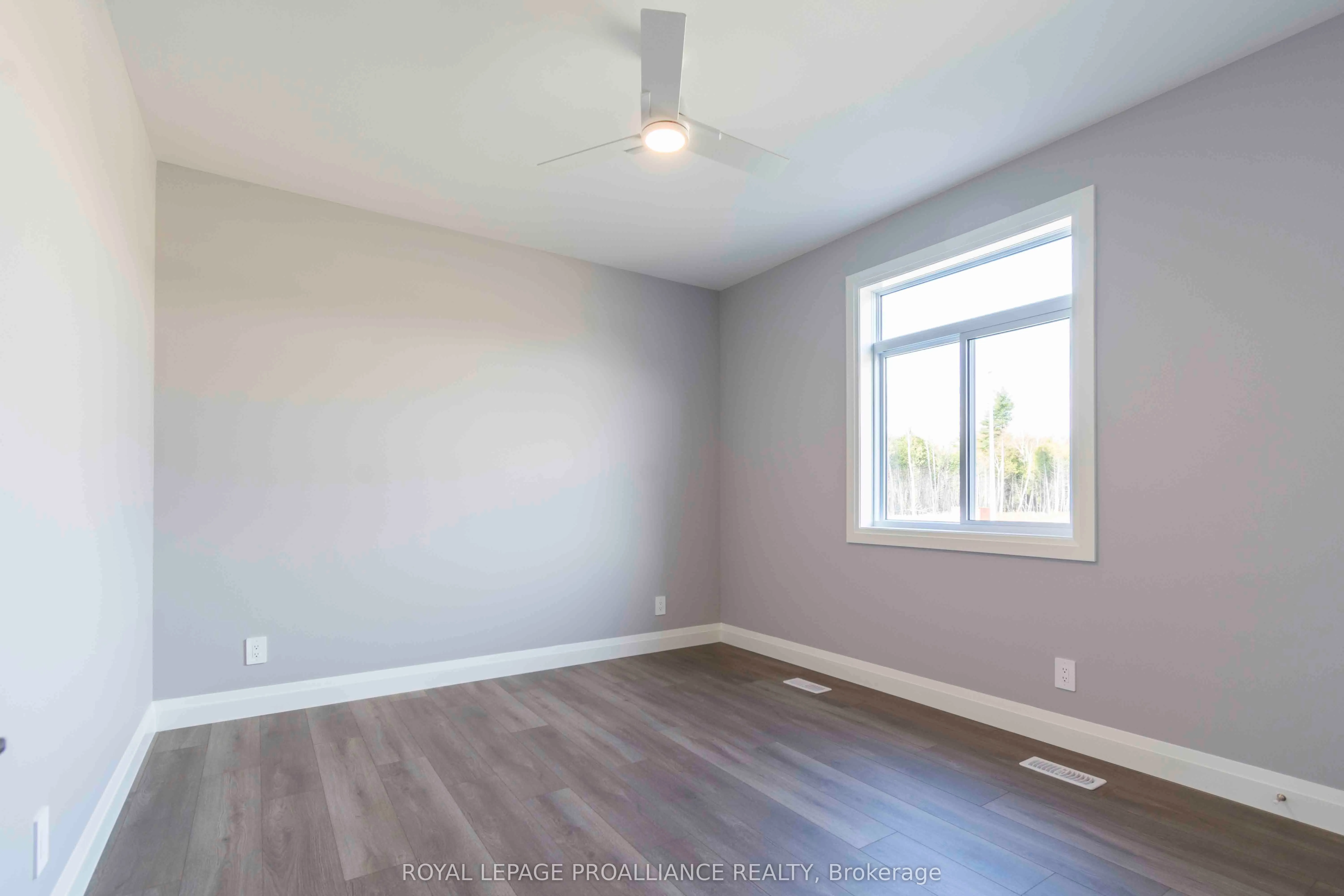 7 MacKenzie John Crescent