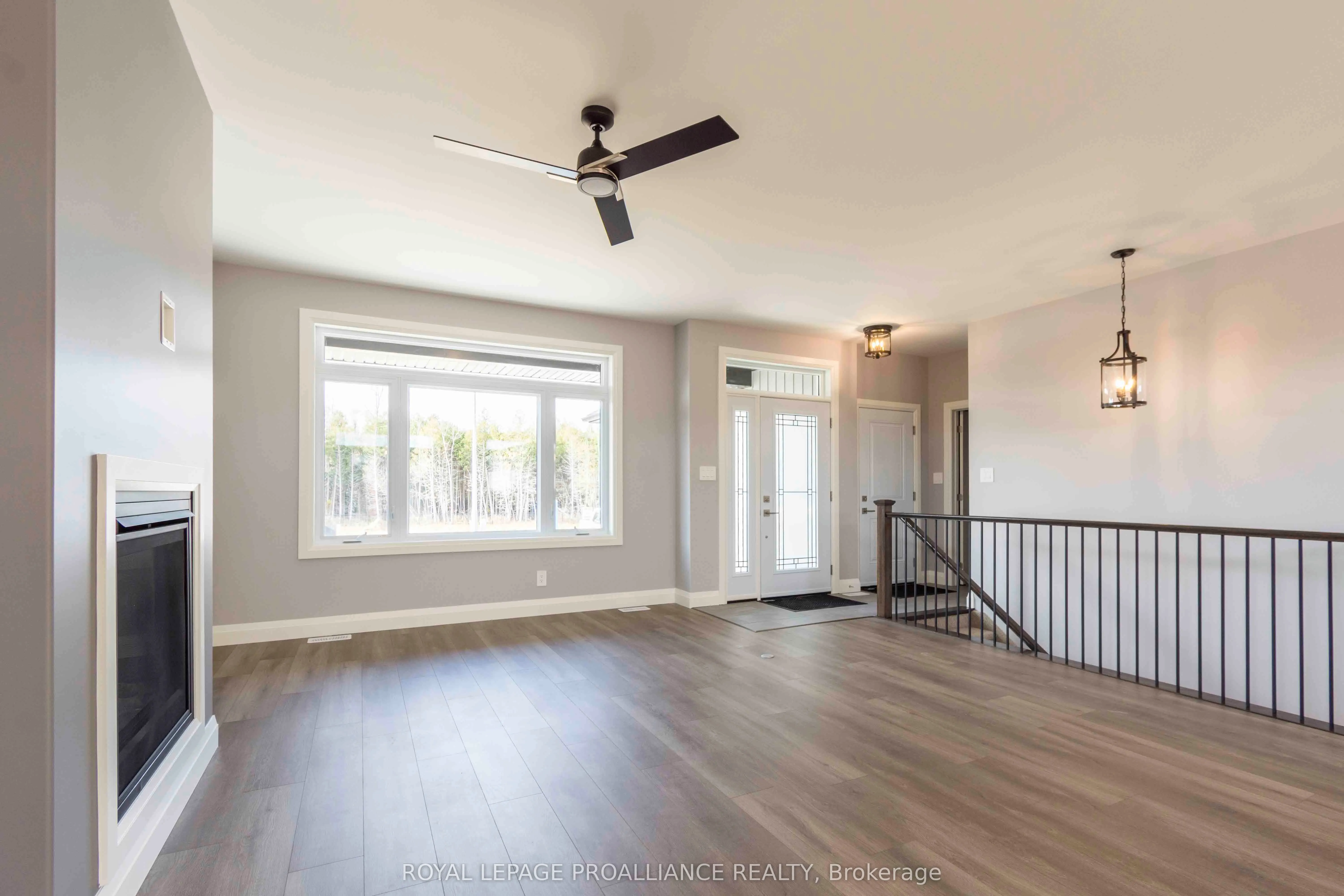 23 MacKenzie John Crescent