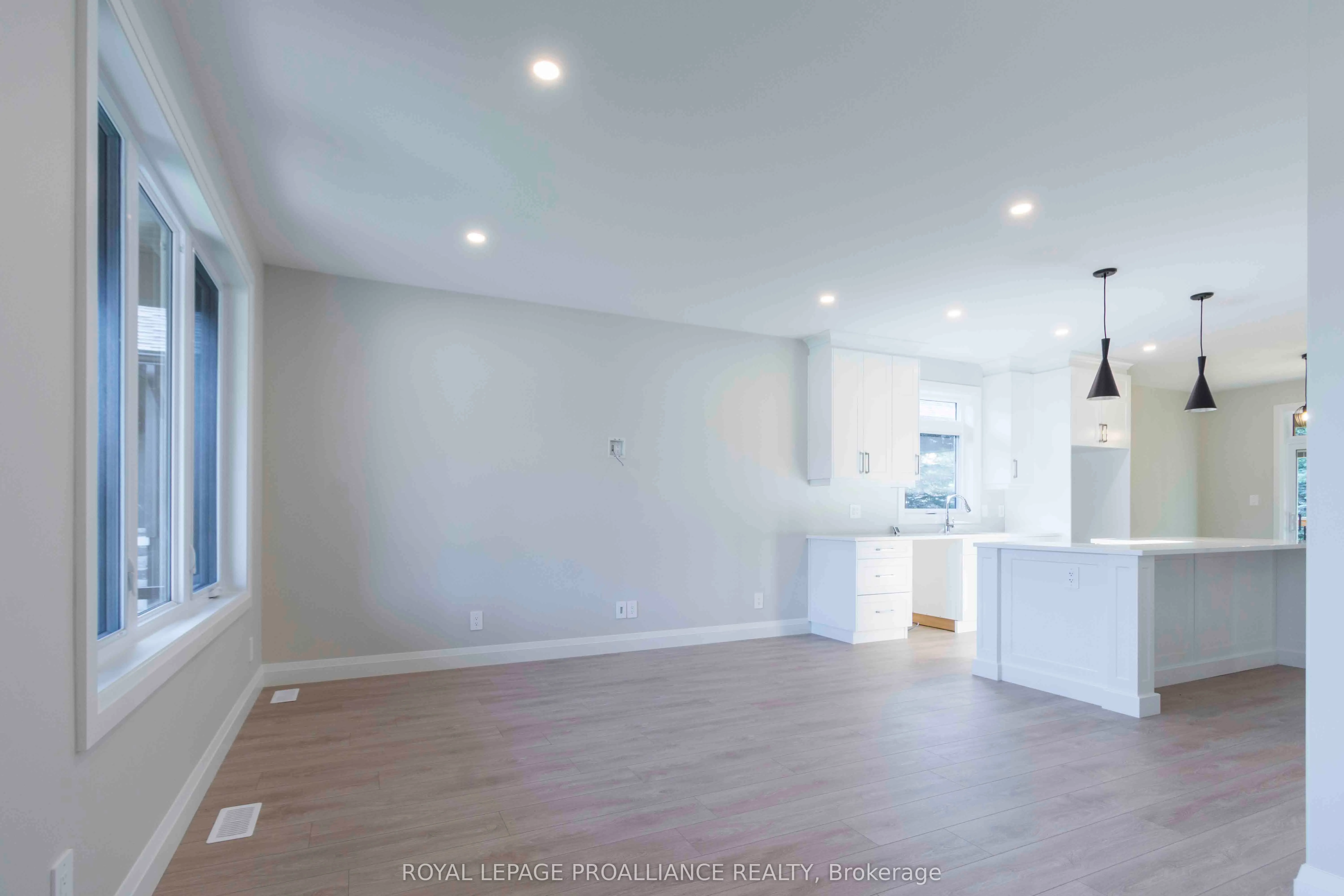 14 MacKenzie John Crescent