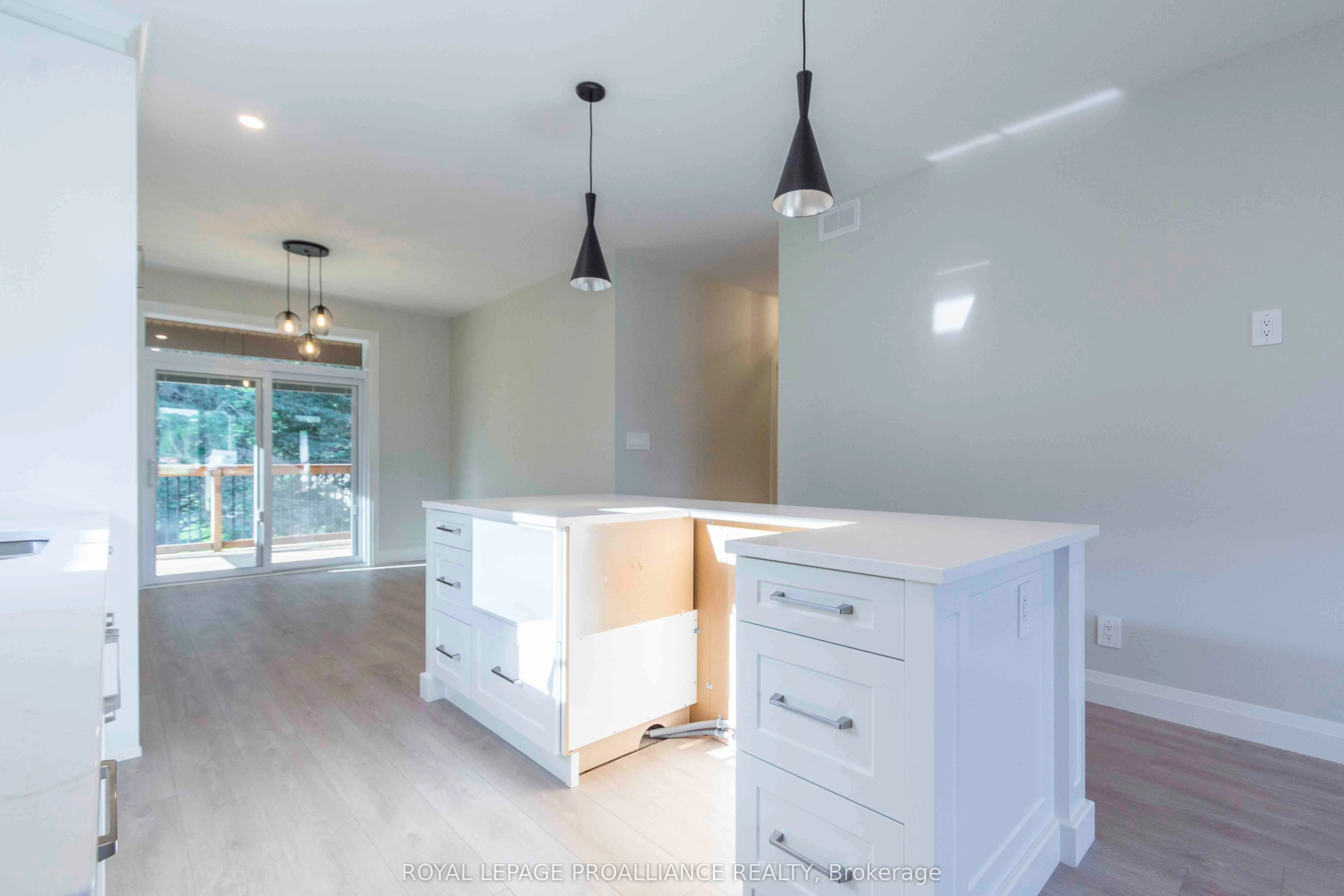 14 MacKenzie John Crescent