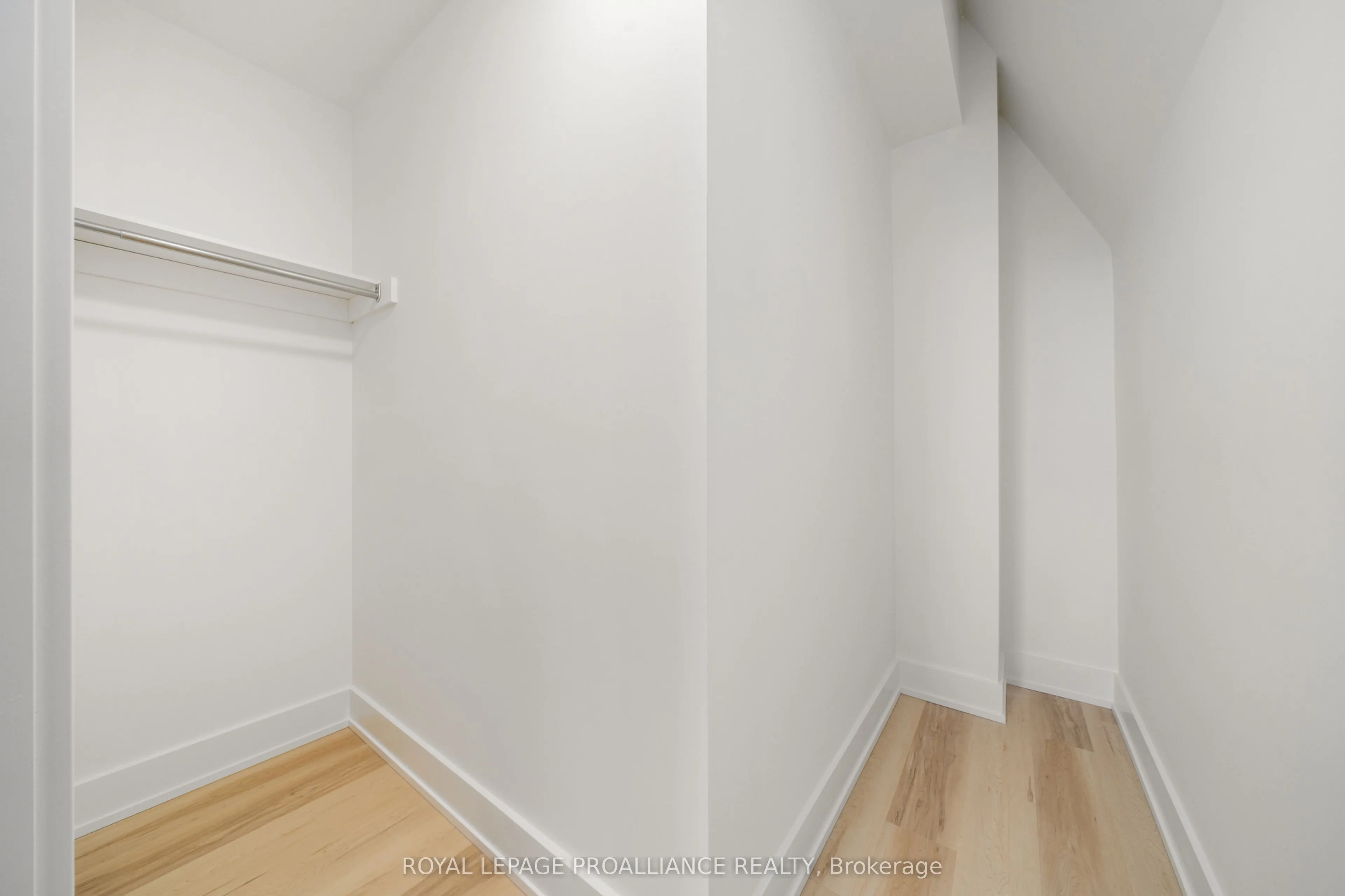 941 Charles Wilson Parkway #301