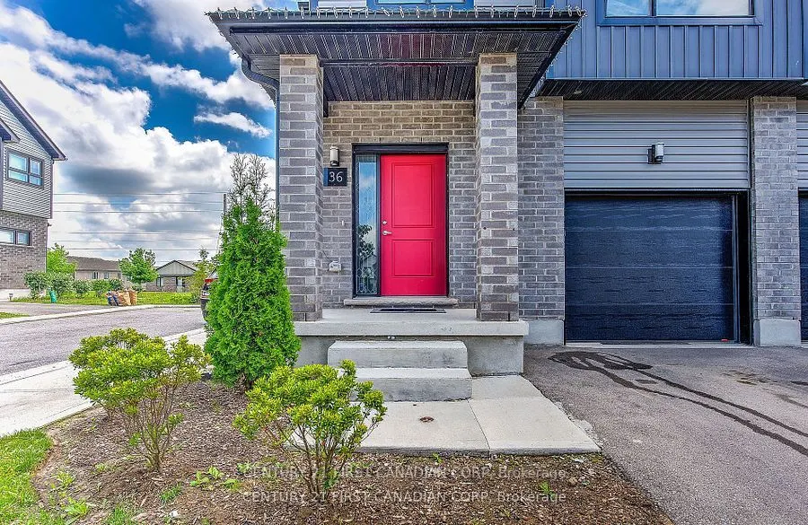 819 KLEINBURG Drive, #36