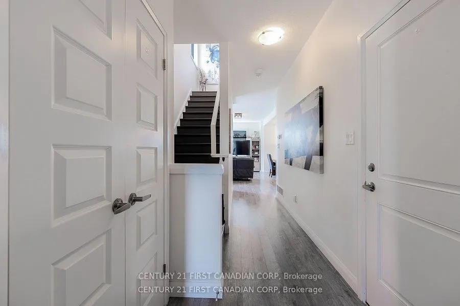 819 KLEINBURG Drive, #36