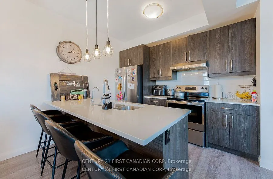 819 KLEINBURG Drive, #36