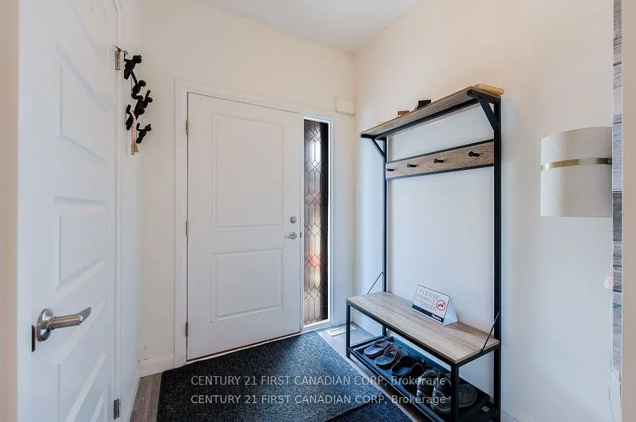 819 KLEINBURG Drive, #36