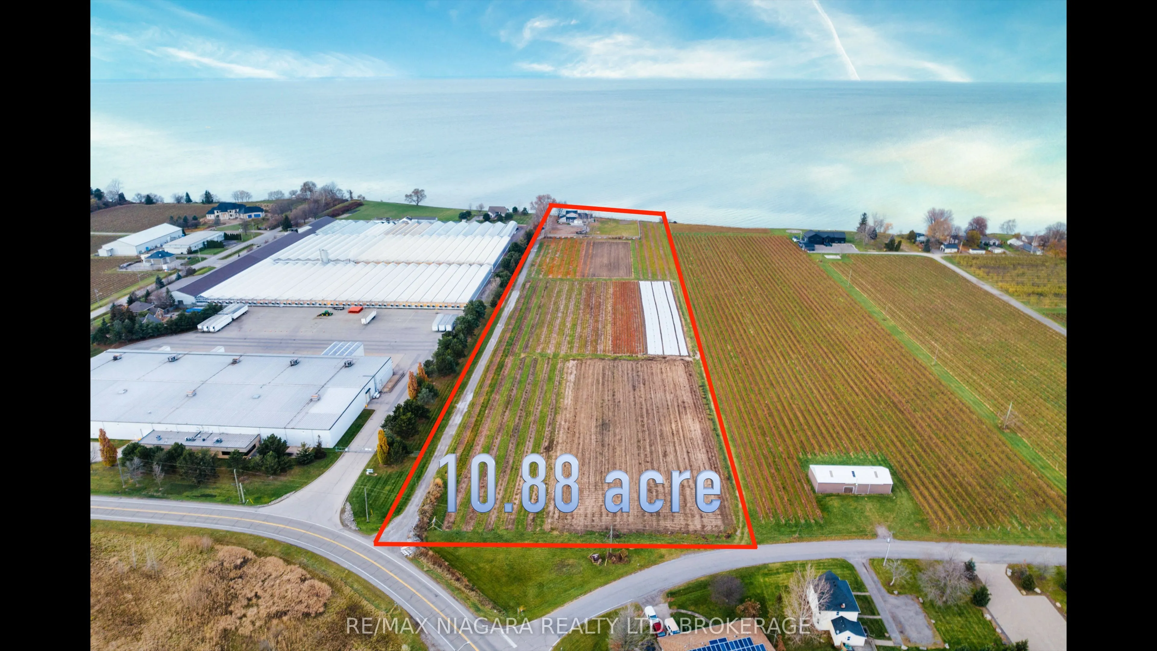 4845 North Service Road