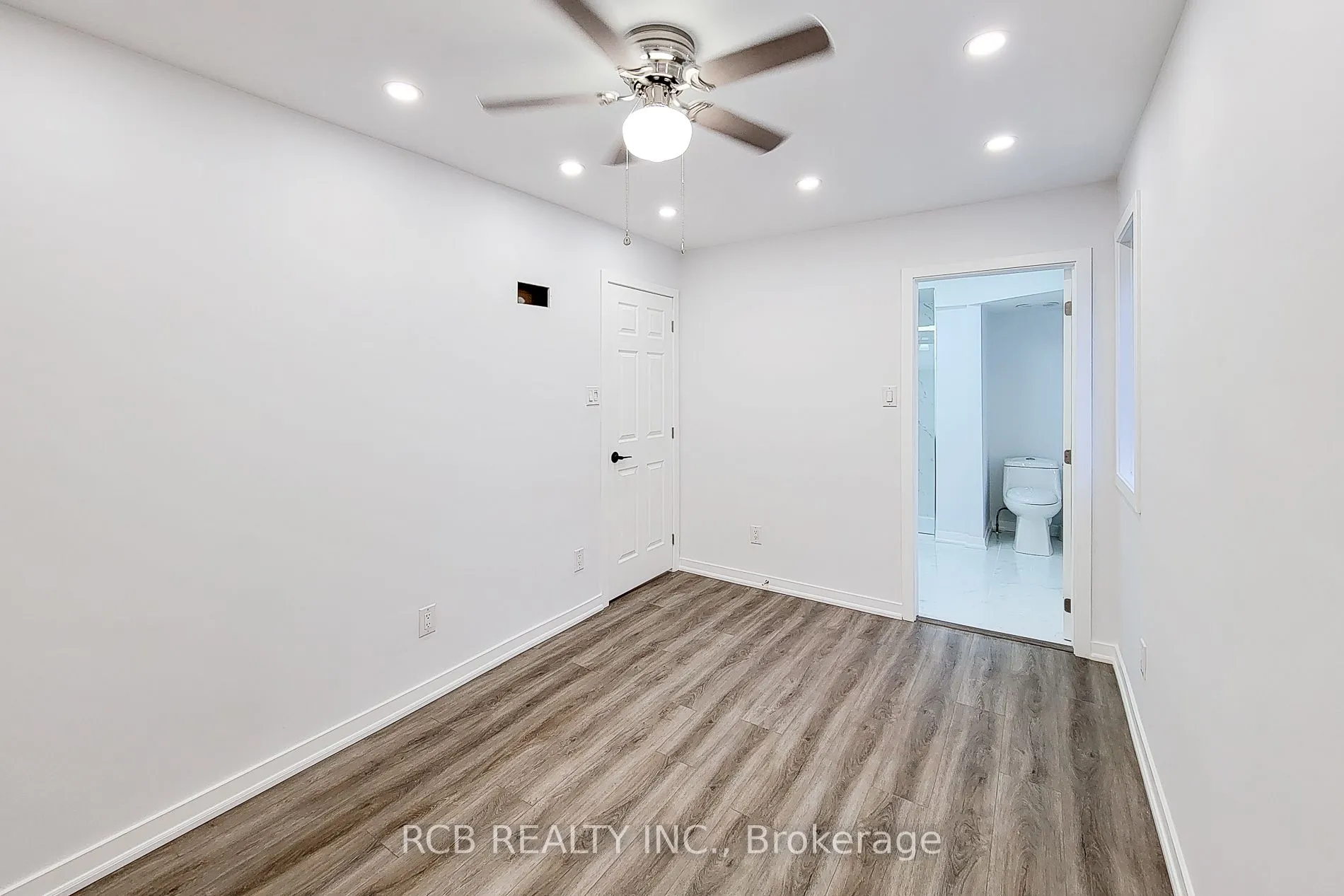 184 Beach Boulevard