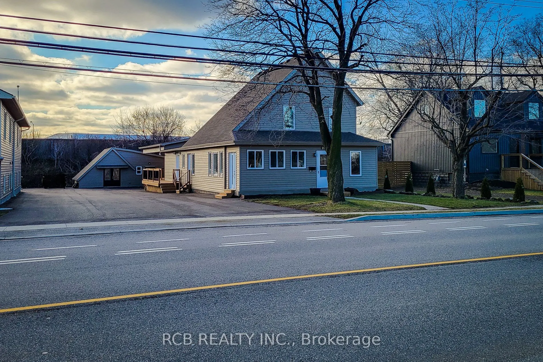 184 Beach Boulevard