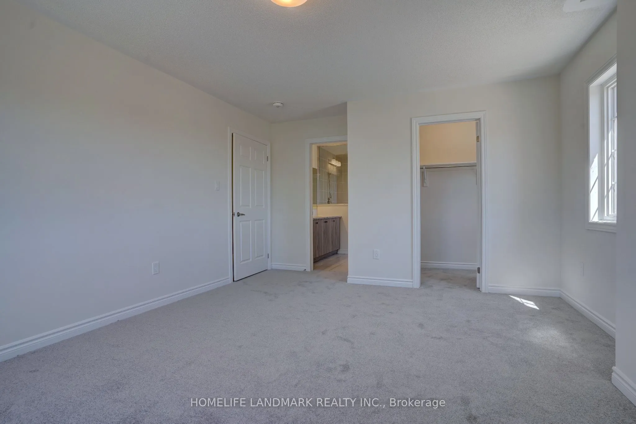 465 Hornbeck Street E