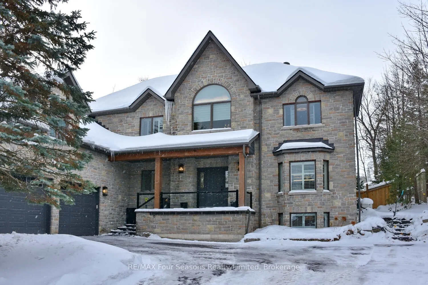 129 Blueski George Crescent