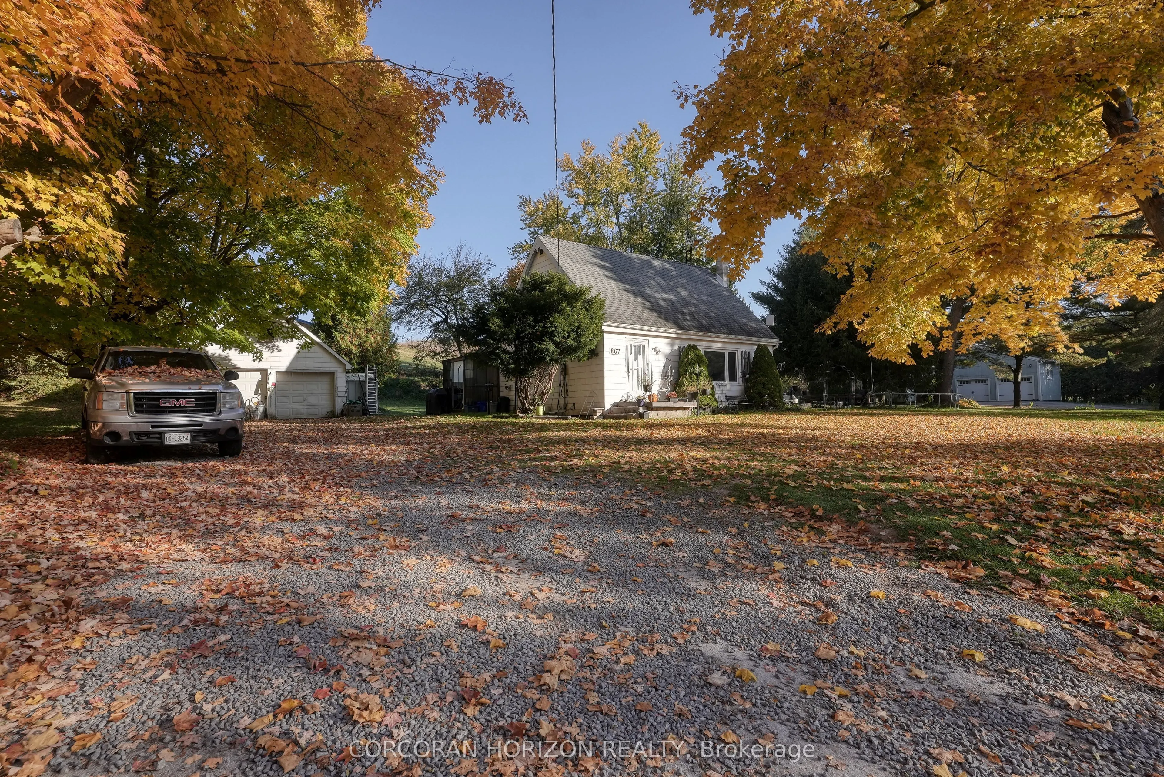 867 Jerseyville Road W
