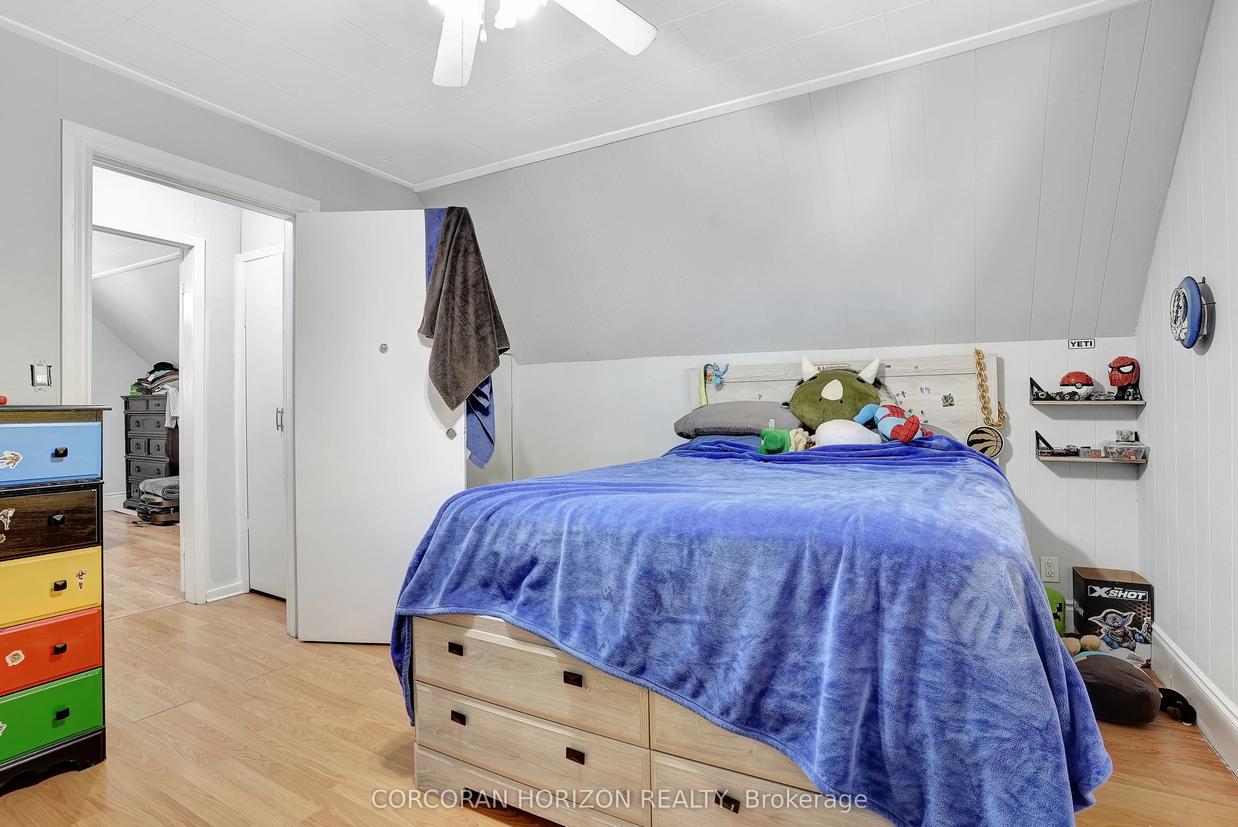 867 Jerseyville Road W