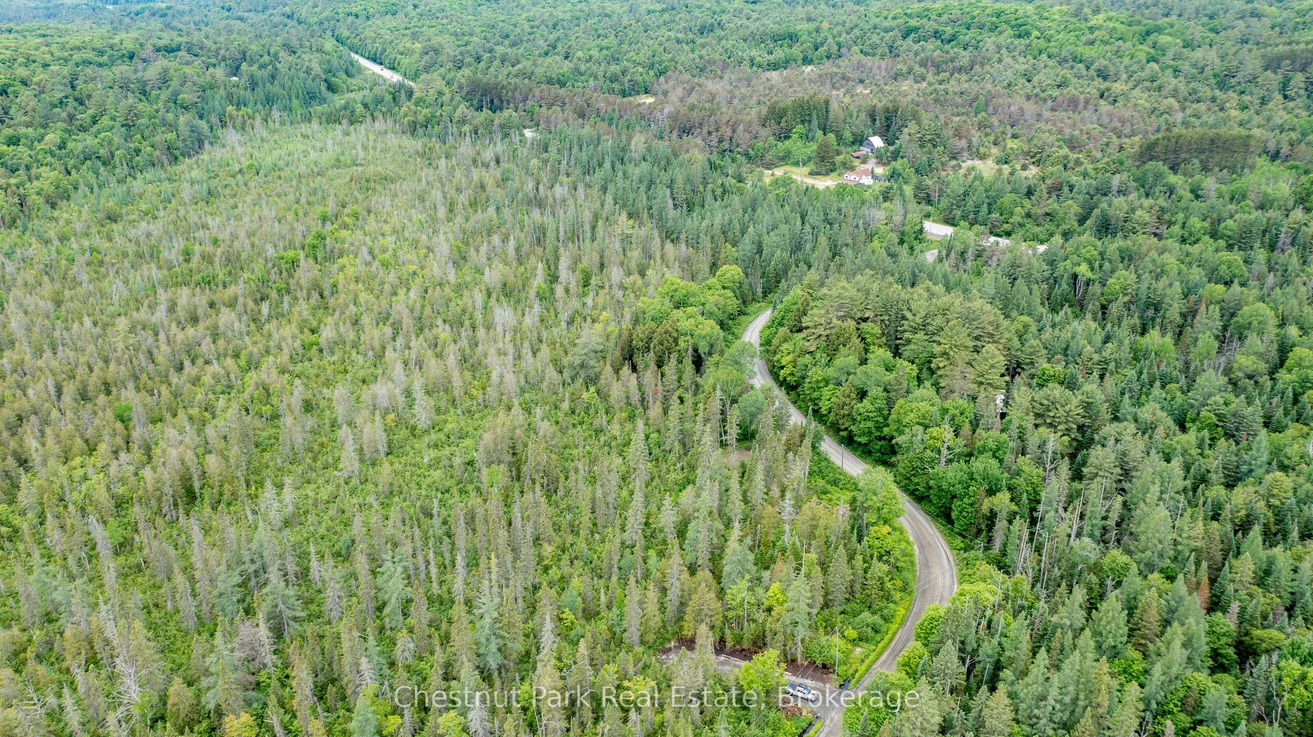 1022 THOMPSON Road