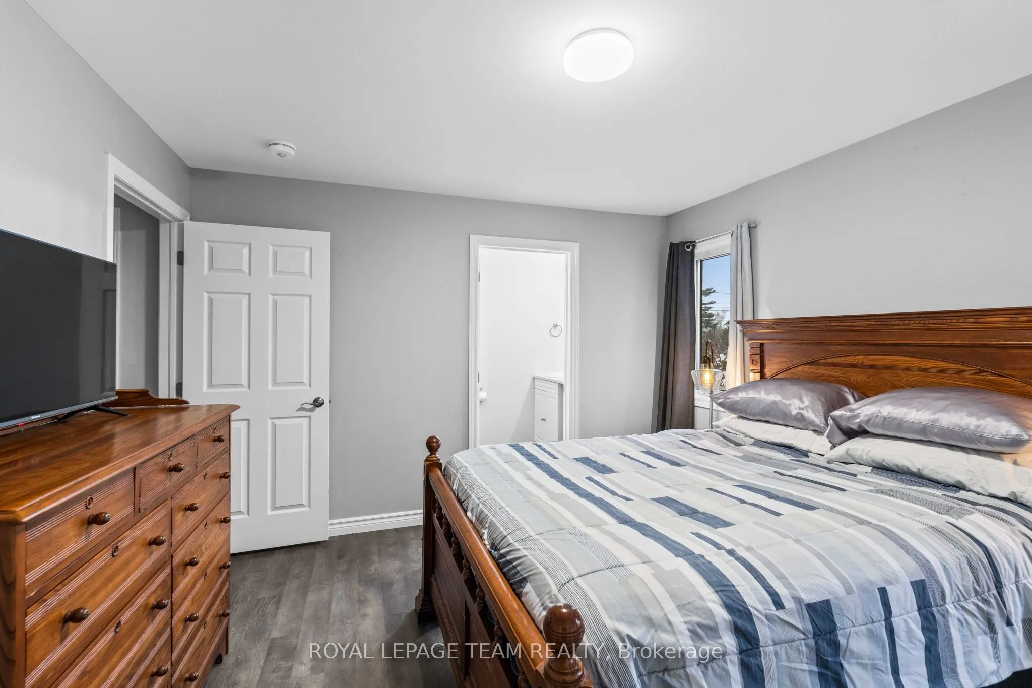 227 ROBERTA Crescent