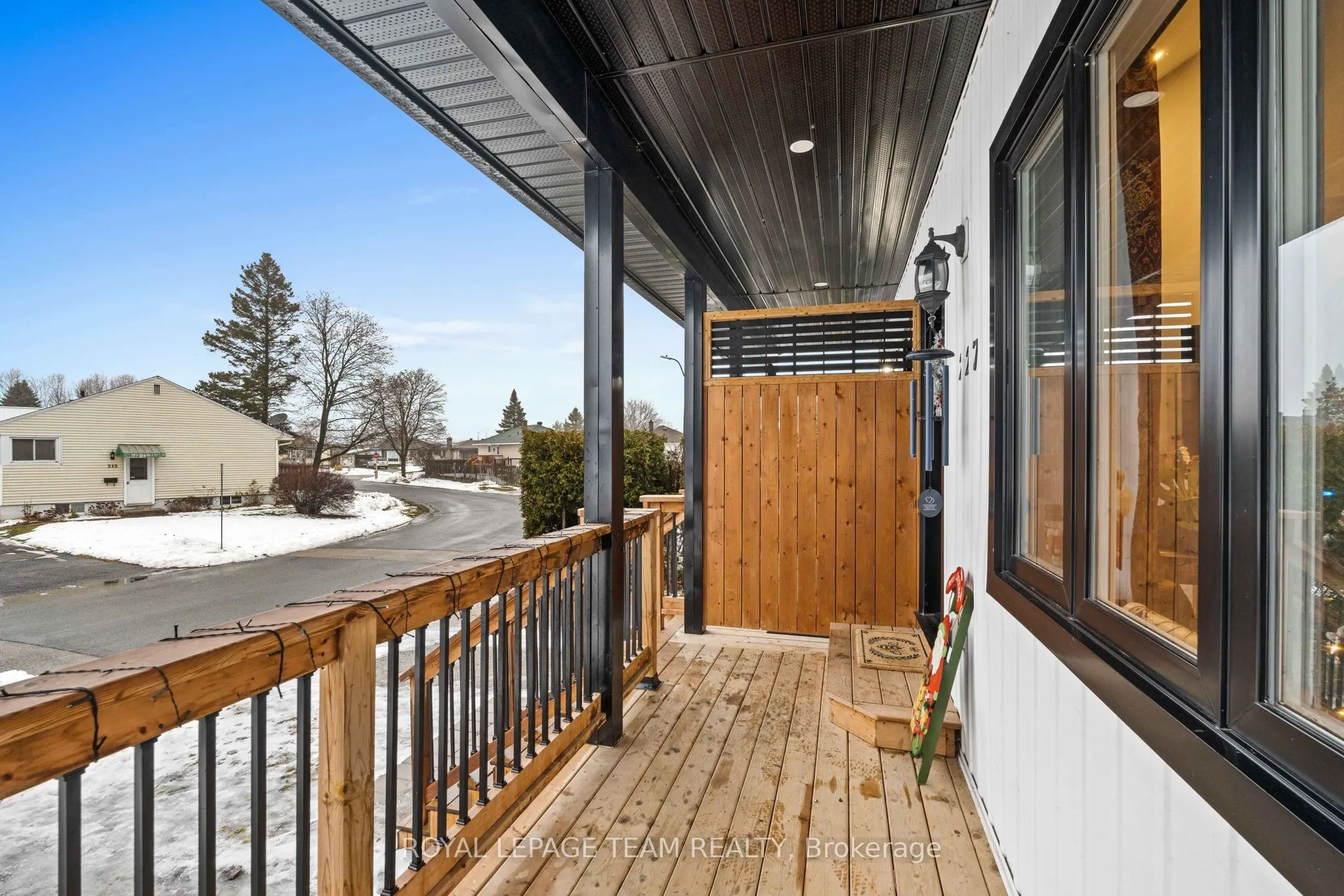 227 ROBERTA Crescent