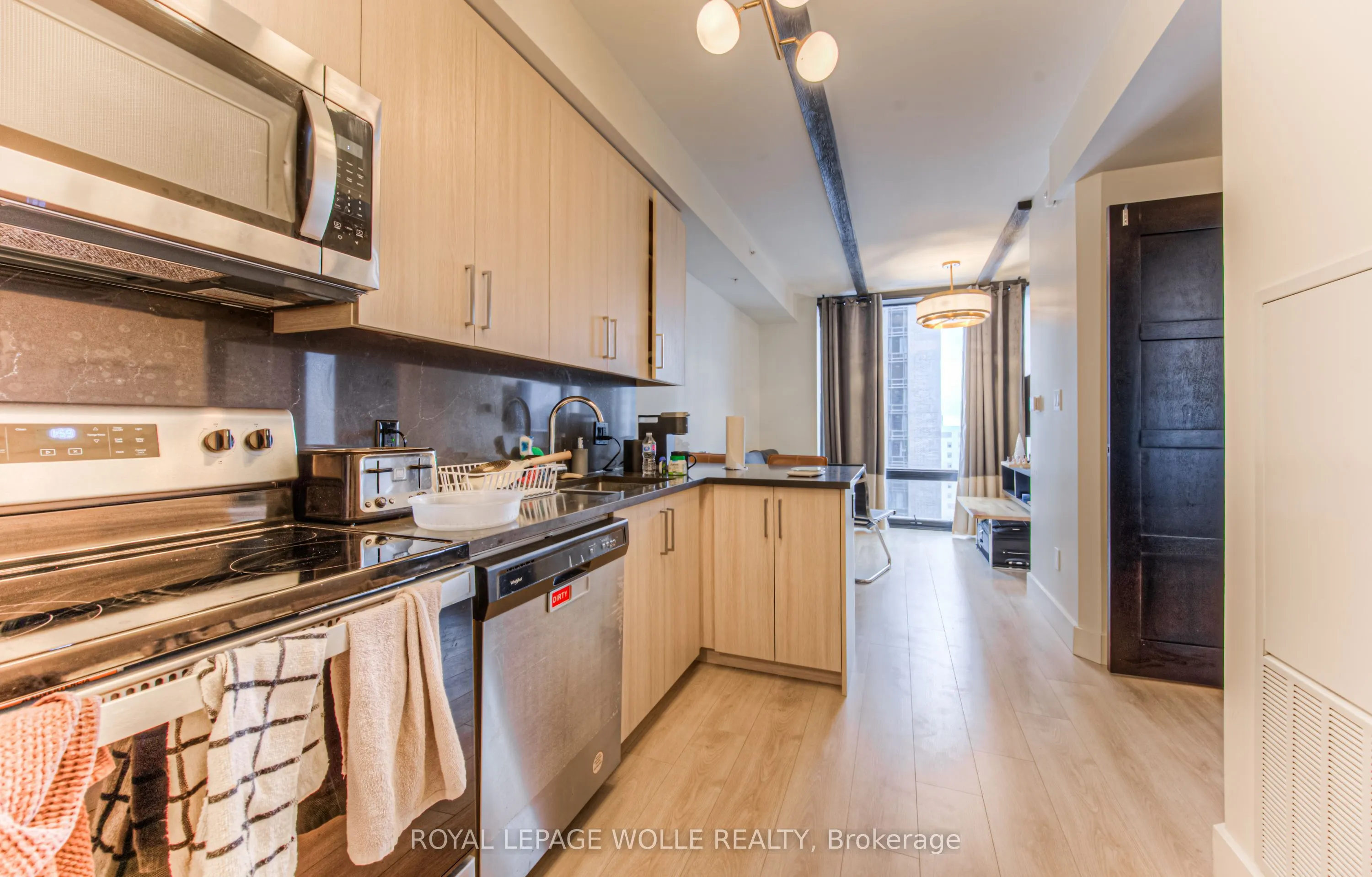 145 Columbia Street W #1210