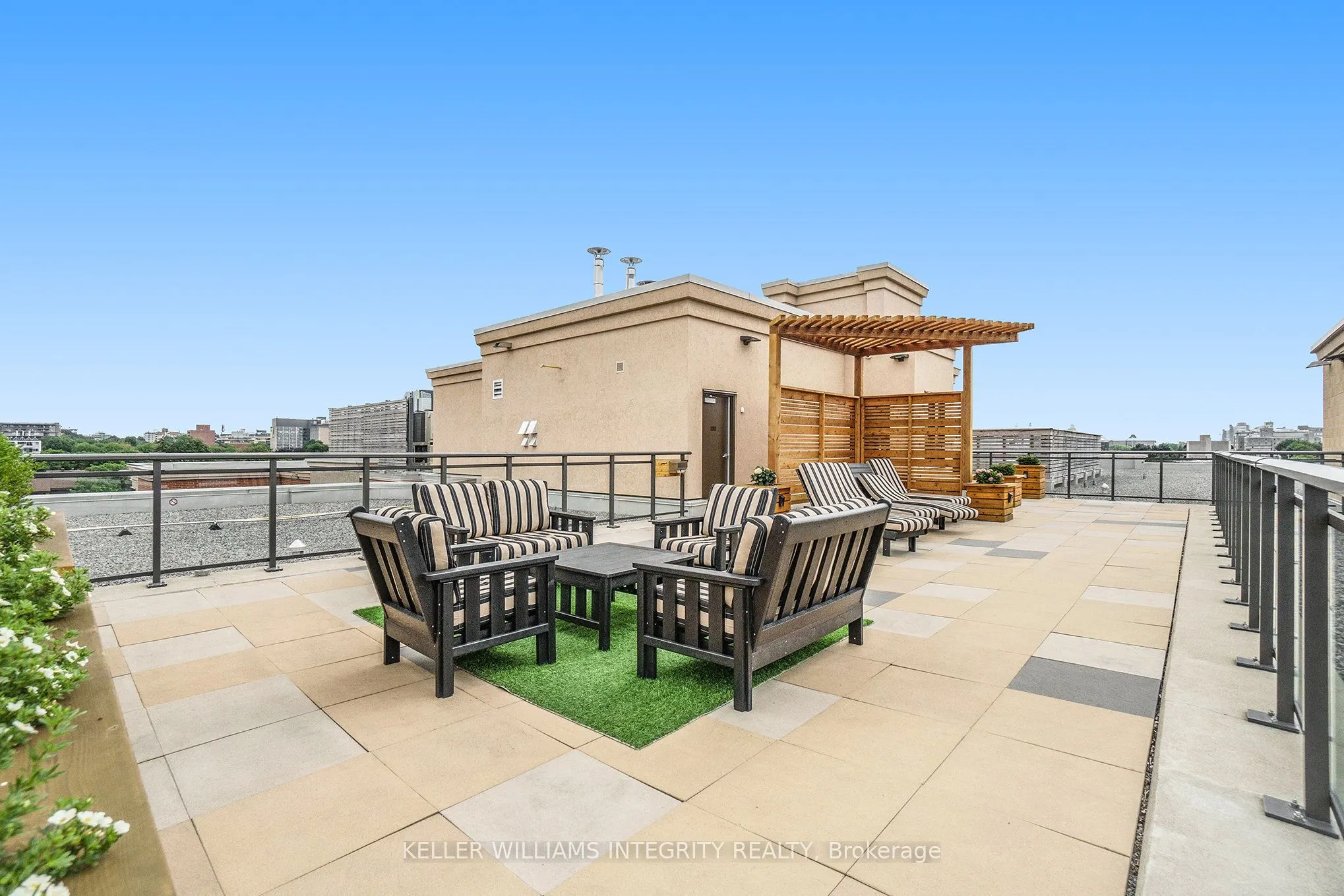 316 BRUYERE Street #315
