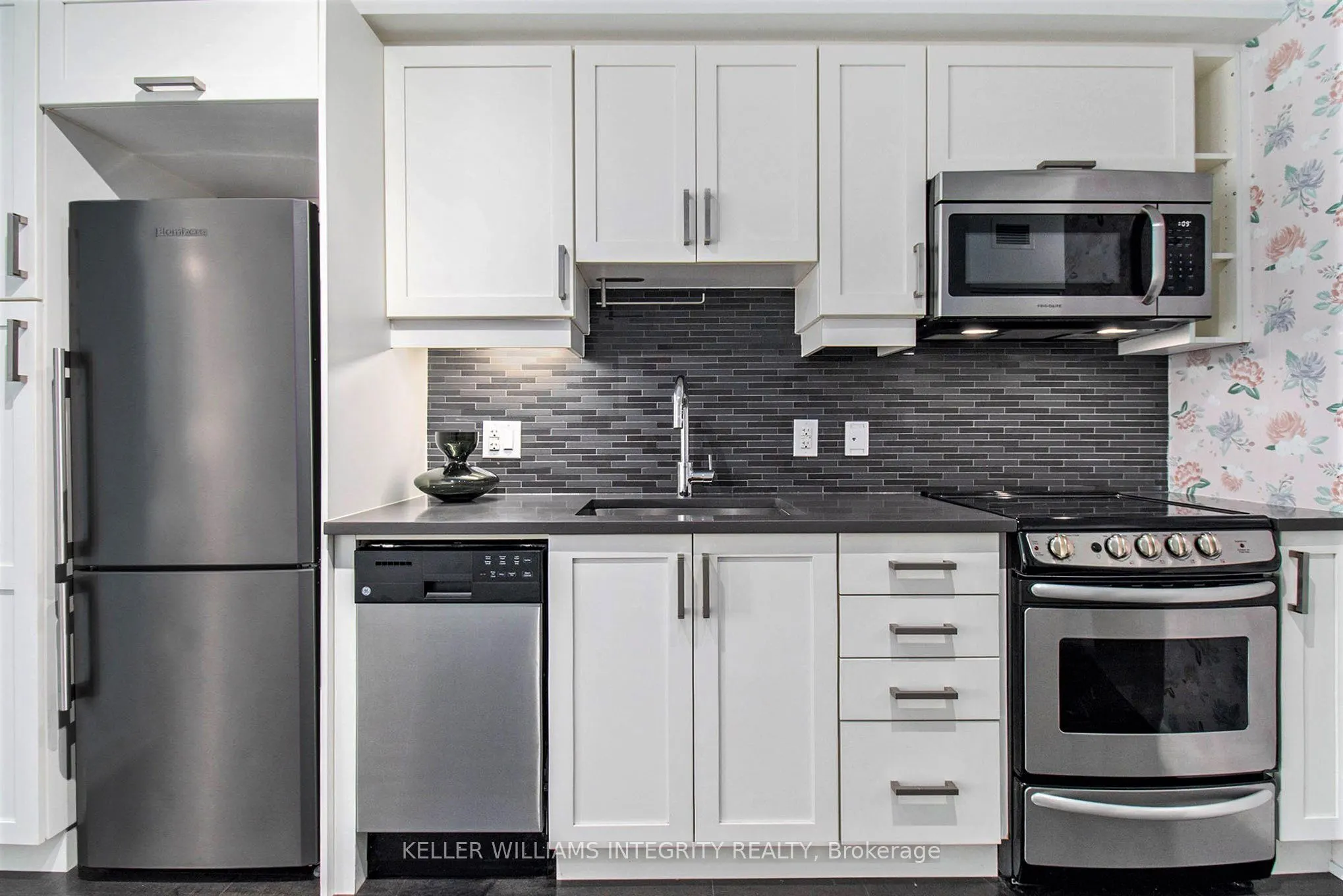 316 BRUYERE Street #315