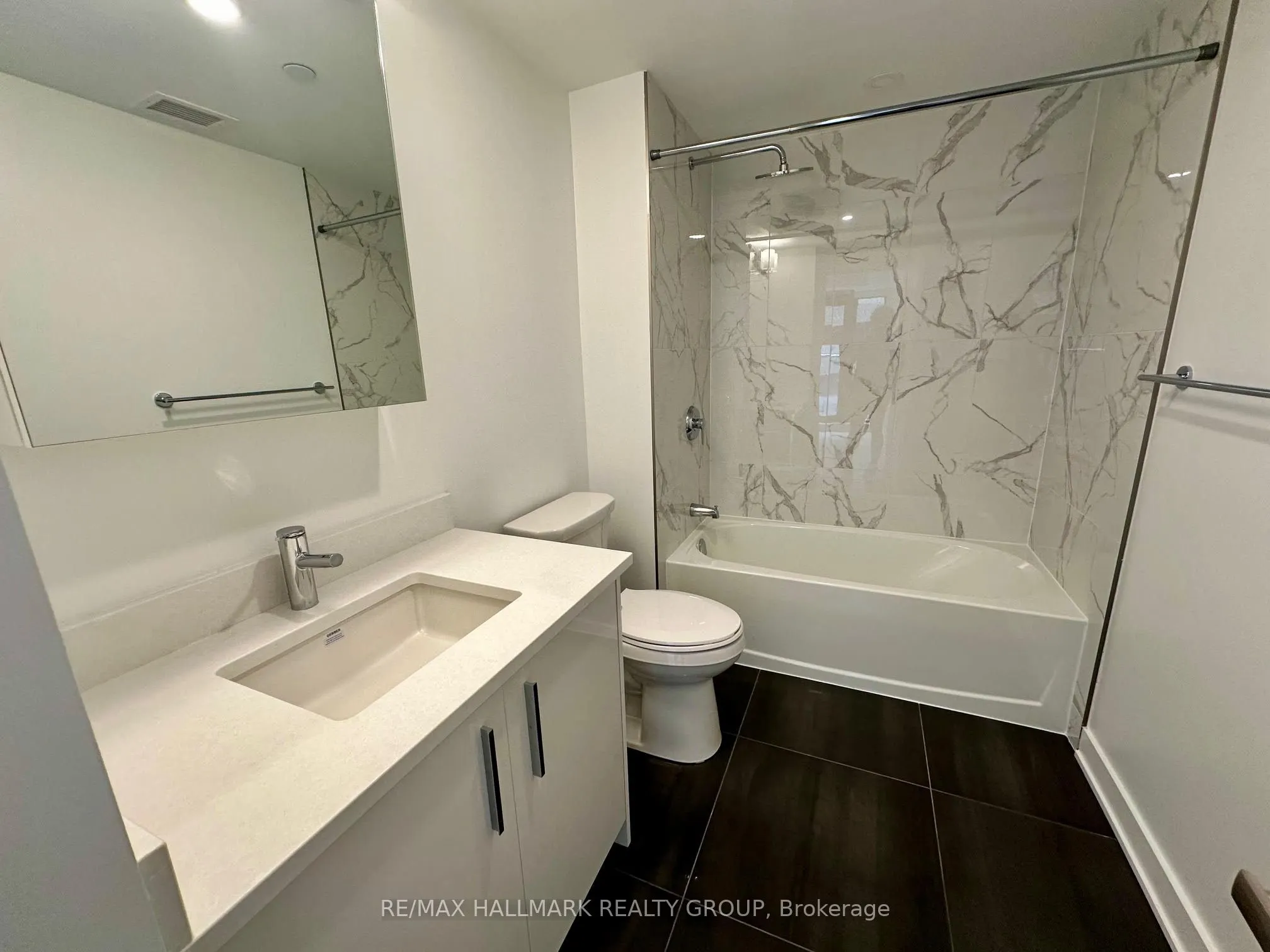 340 QUEEN Street #701