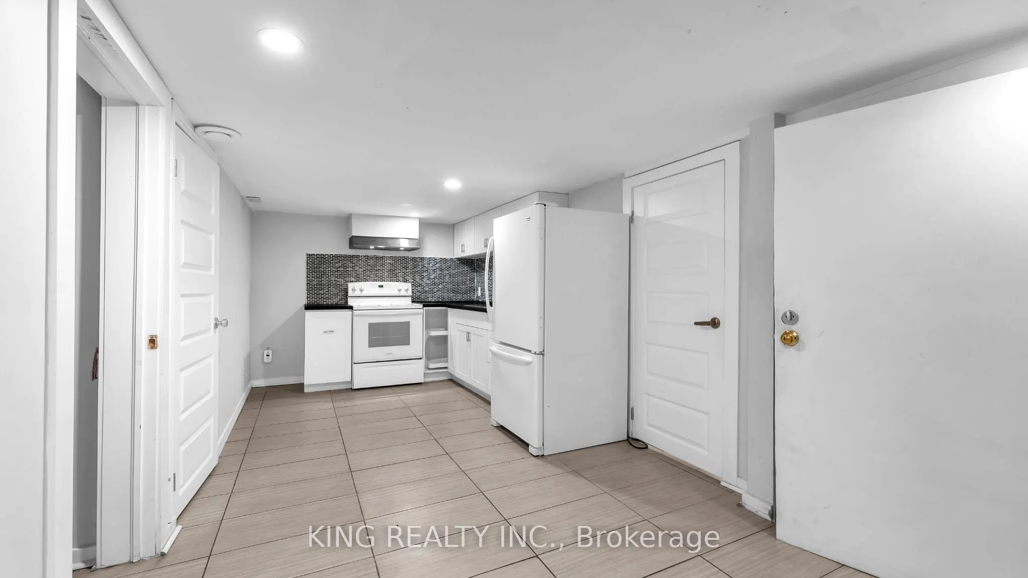 1227 TRAFALGAR Street