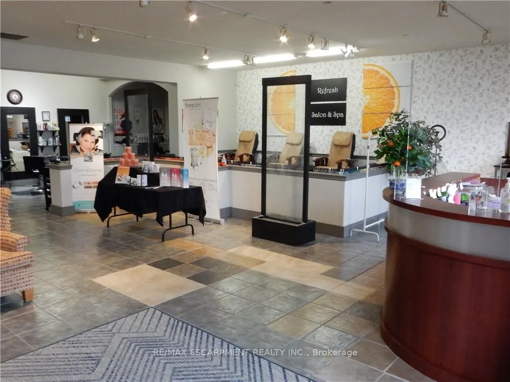 1242 Garner Road, #6
