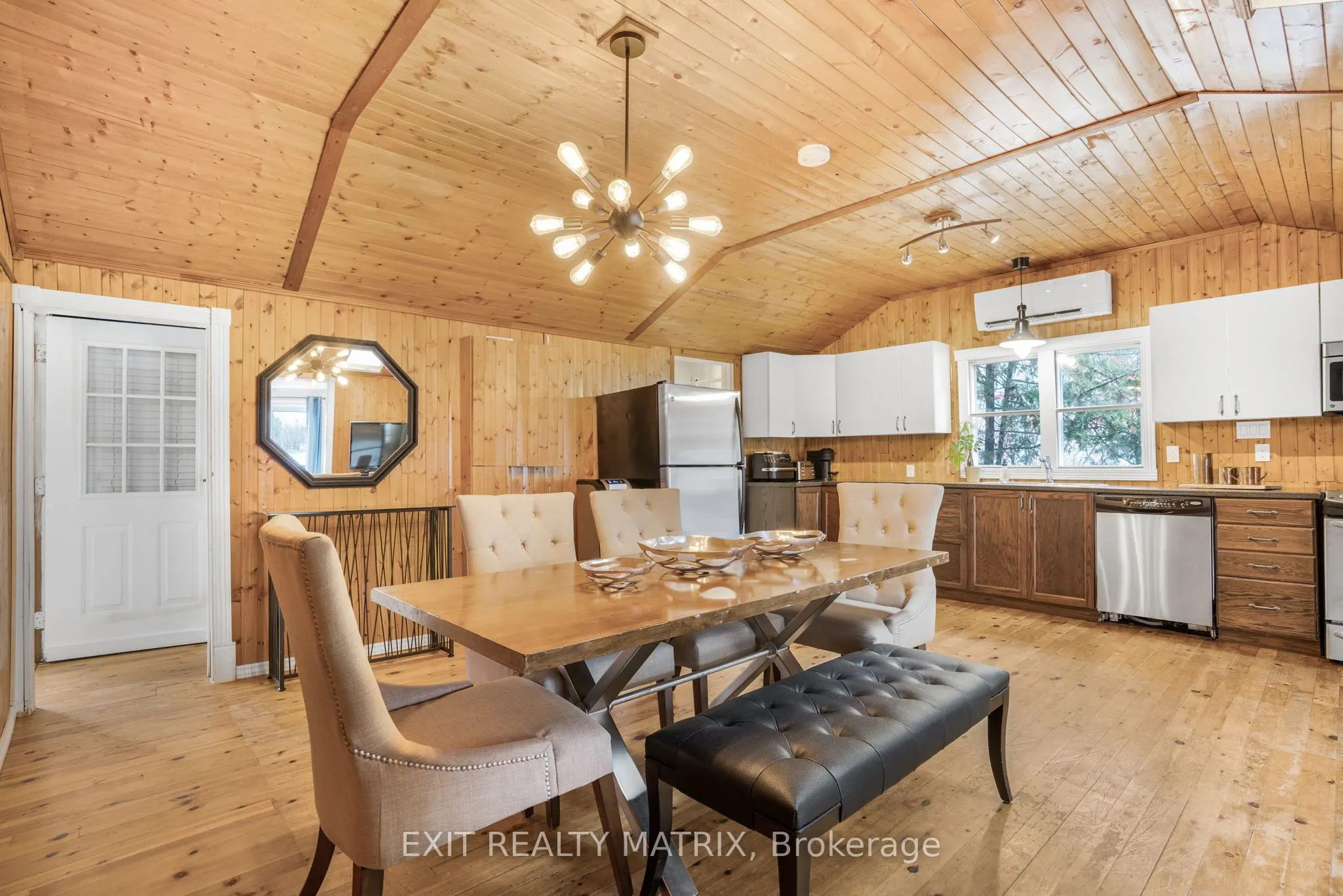 2824 BARTS Lane